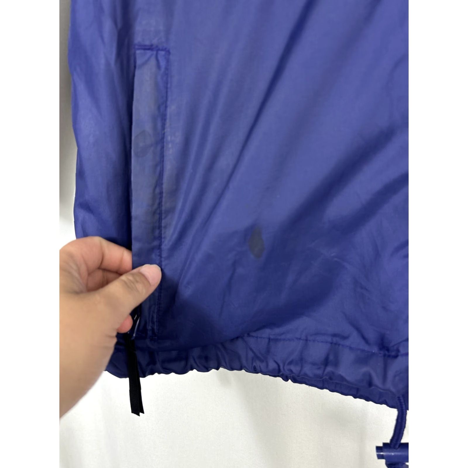 Helly Hansen VINTAGE Helly Hansen Mens Jacket Rain Coat Packable Blue L Size Small Holes Vented Size US L / EU 52-54 / 3 - 6 Thumbnail
