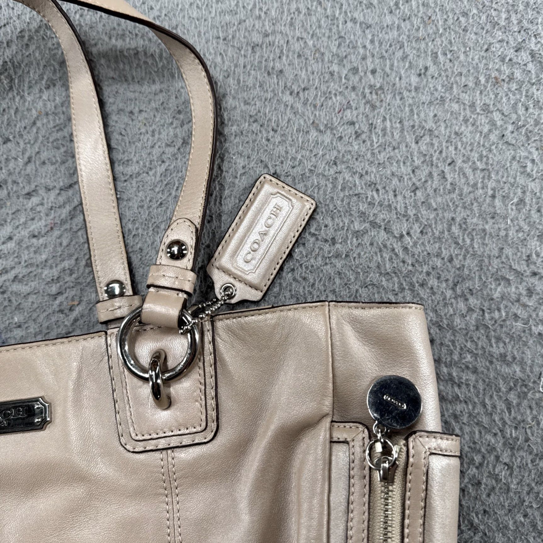 Coach C O A C H Gallery Tote Shimmer Beige Shoulder Purse Bag F19252 Side Zippers Charm Size ONE SIZE - 2 Thumbnail