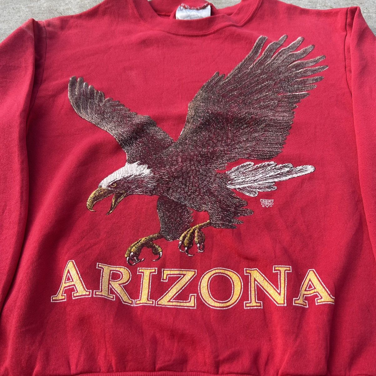Designer × Japanese Brand × Vintage Vintage Arizona Eagle Crewneck Size XS / US 0-2 / IT 36-38 - 2 Thumbnail