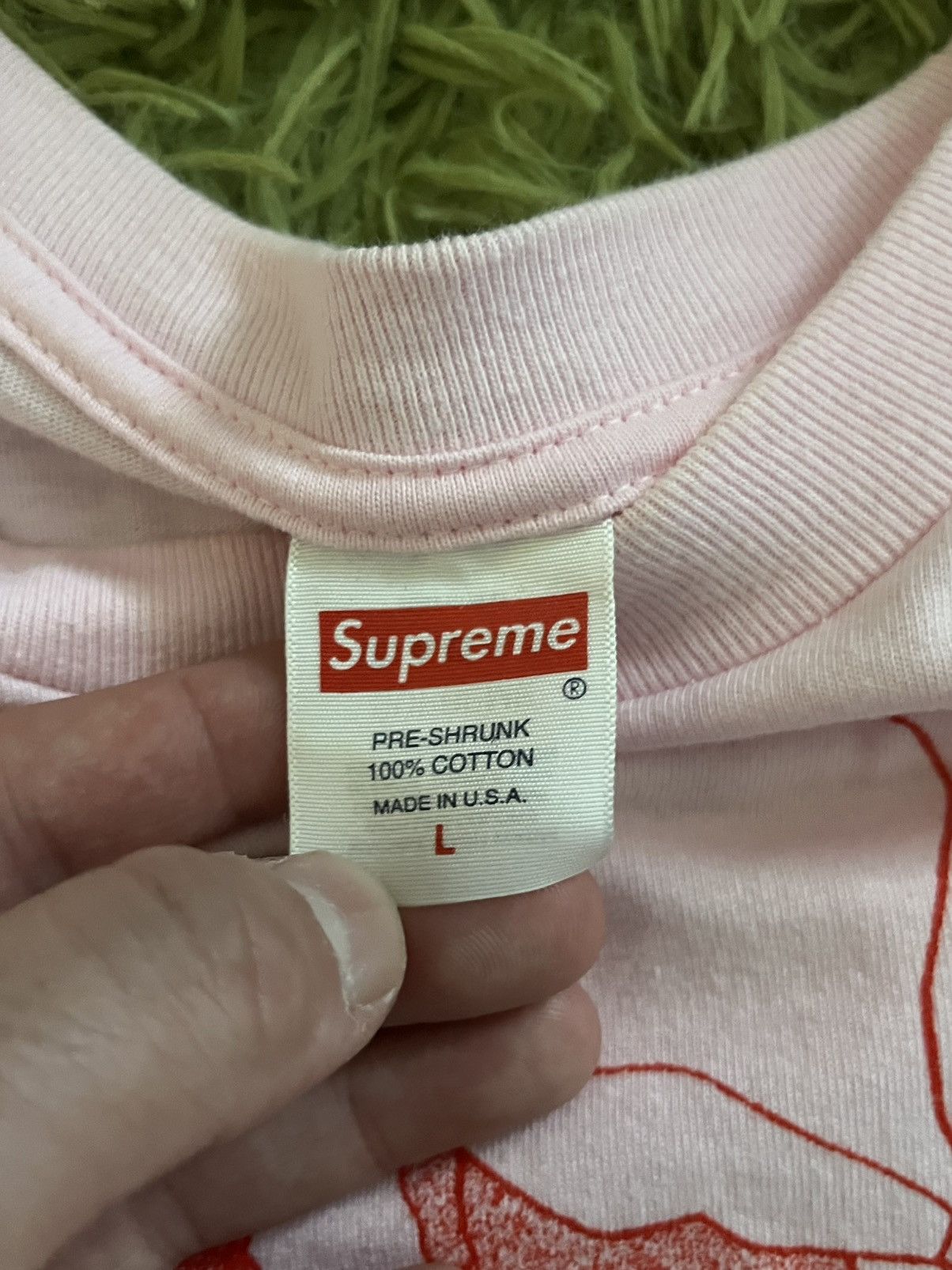 Supreme Pink supreme street shirt Size US L / EU 52-54 / 3 - 3 Thumbnail
