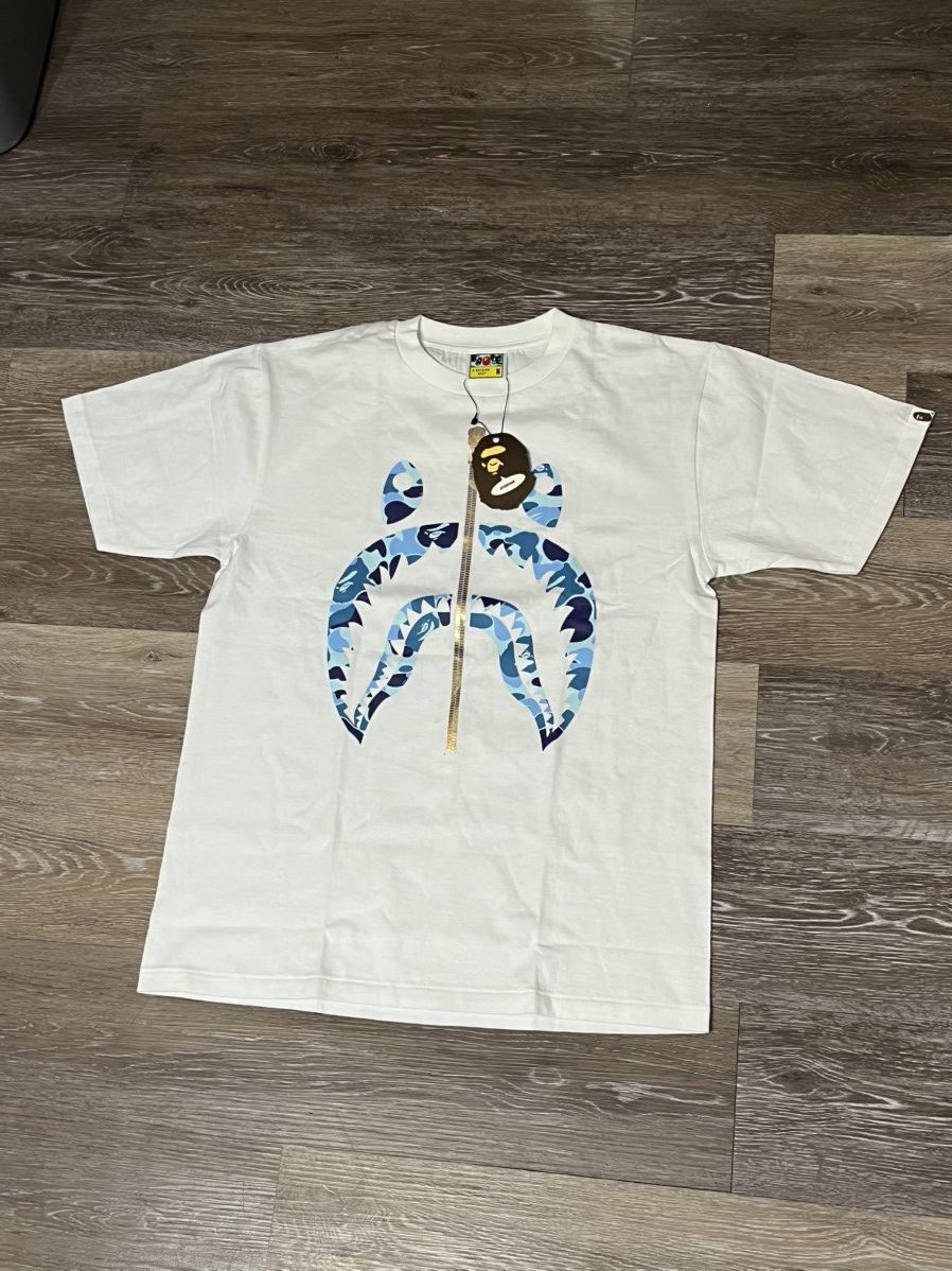 Bape ABC Camo Shark Tee Size US M / EU 48-50 / 2 - 1 Thumbnail