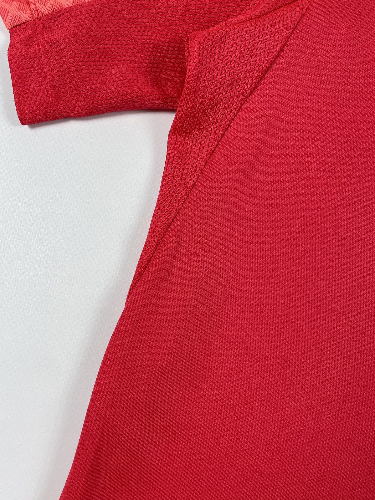 Nike Nike Liverpool FC Kit 2022/2023 Soccer Jersey Football Tee Size US M / EU 48-50 / 2 - 12 Thumbnail
