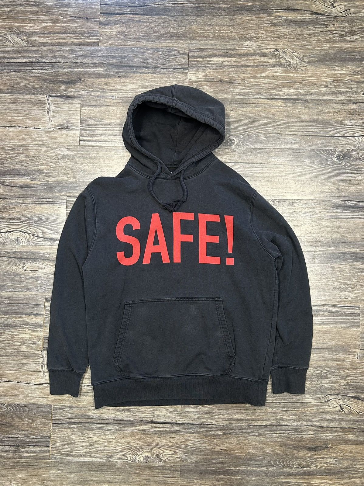 Palace safe hoodie sale