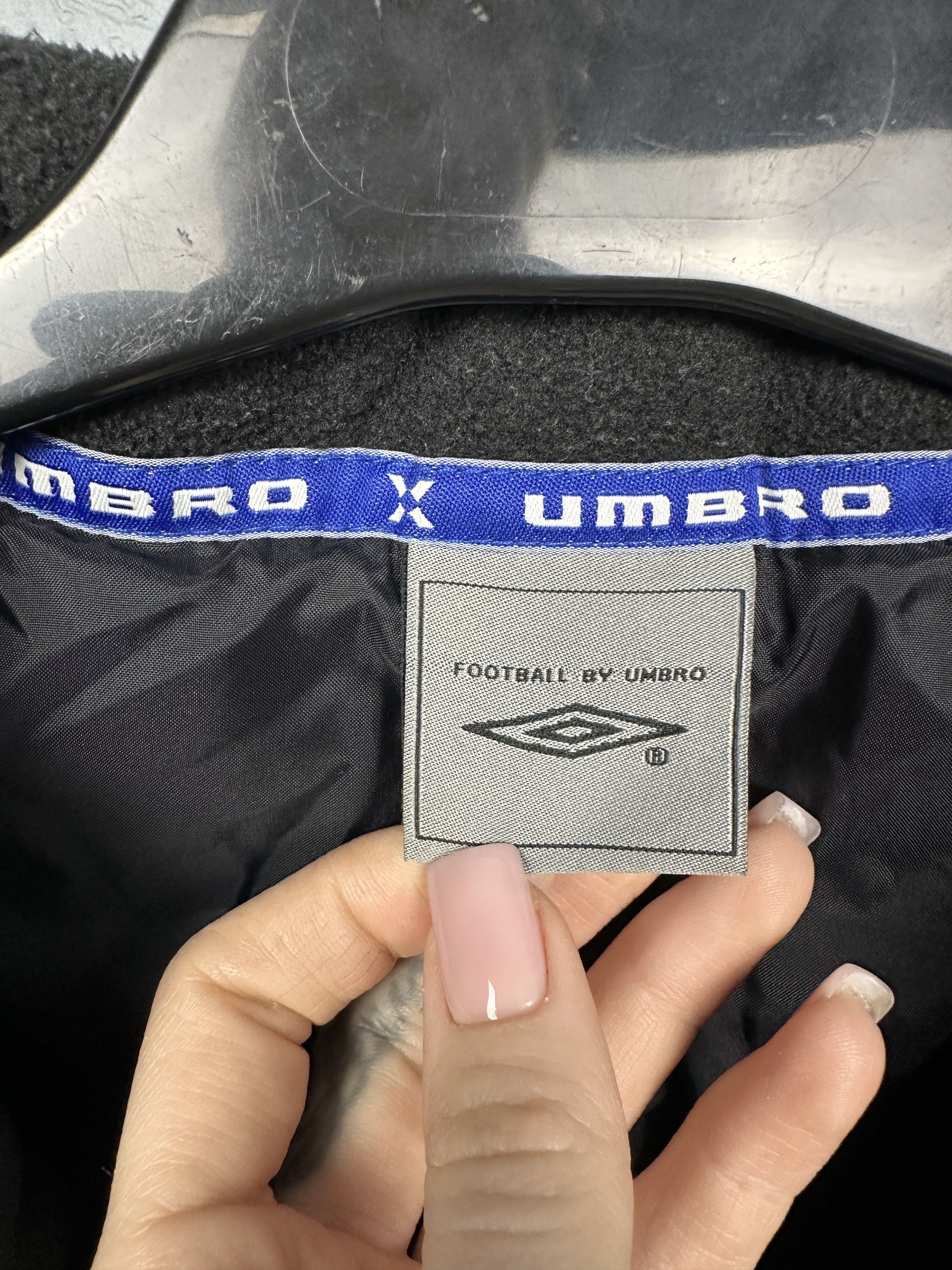 Umbro Umbro Rangers Mens Insulated Soccer Jacket Size US L / EU 52-54 / 3 - 3 Thumbnail