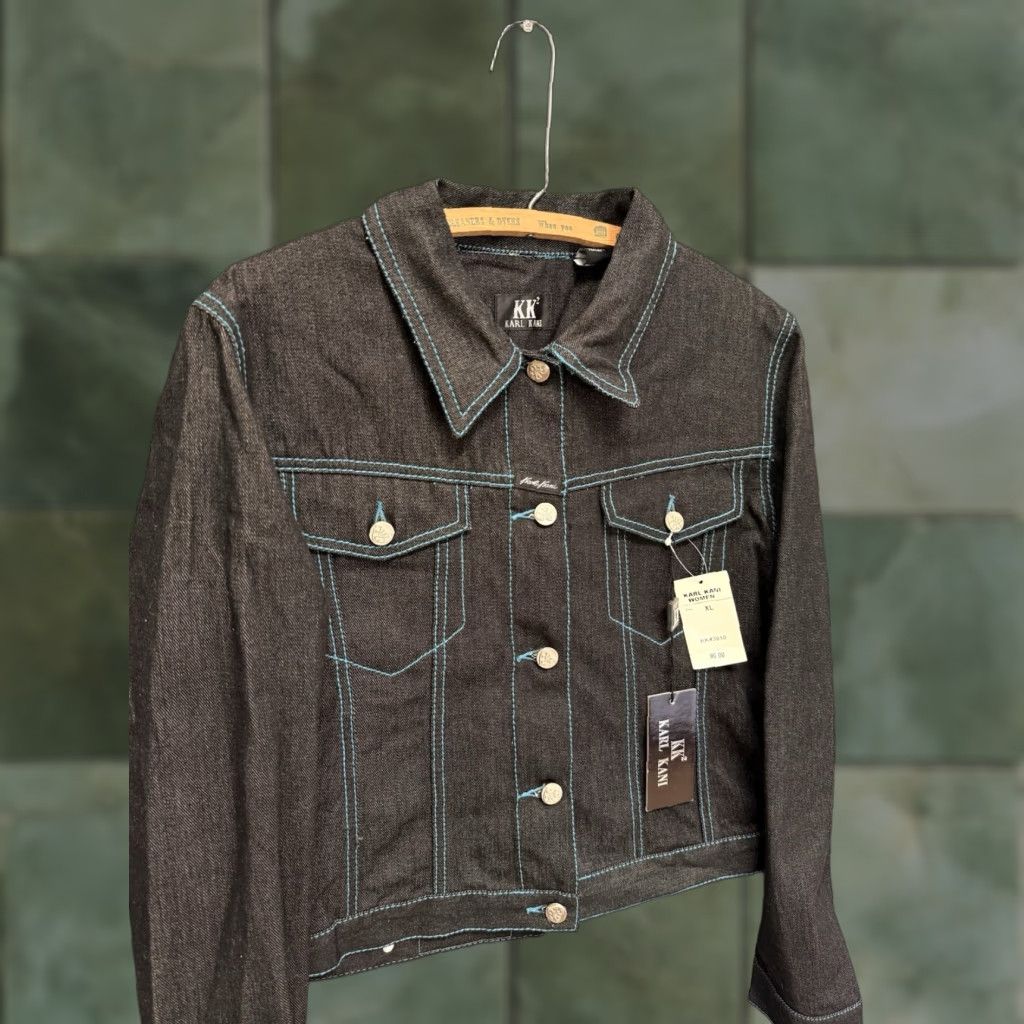 Karl Kani VINTAGE Karl Kani Womens Embroidered Black Denim Jacket XL Jacket Womens XL Black Embroidered Denim Karl Kani Size XL / US 12-14 / IT 48-50 - 1 Thumbnail