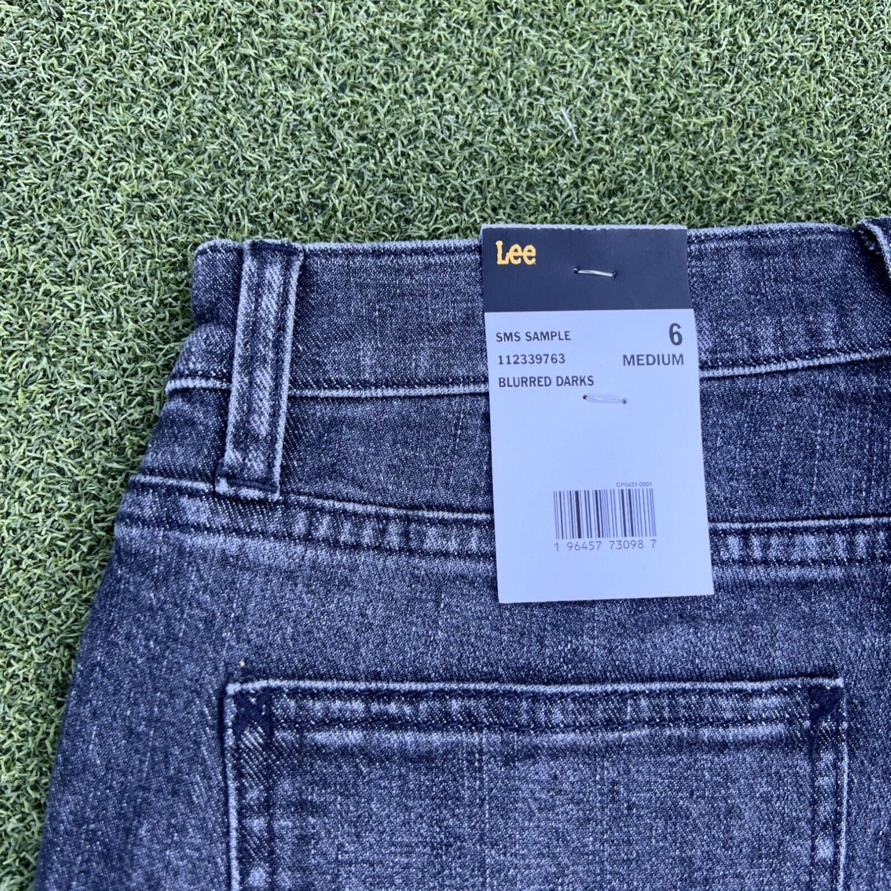 Lee New LEE Womens Flared Jeans Size 6 Medium Wash Cotton Spandex Blend Black Size 28" / US 6 / IT 42 - 3 Thumbnail
