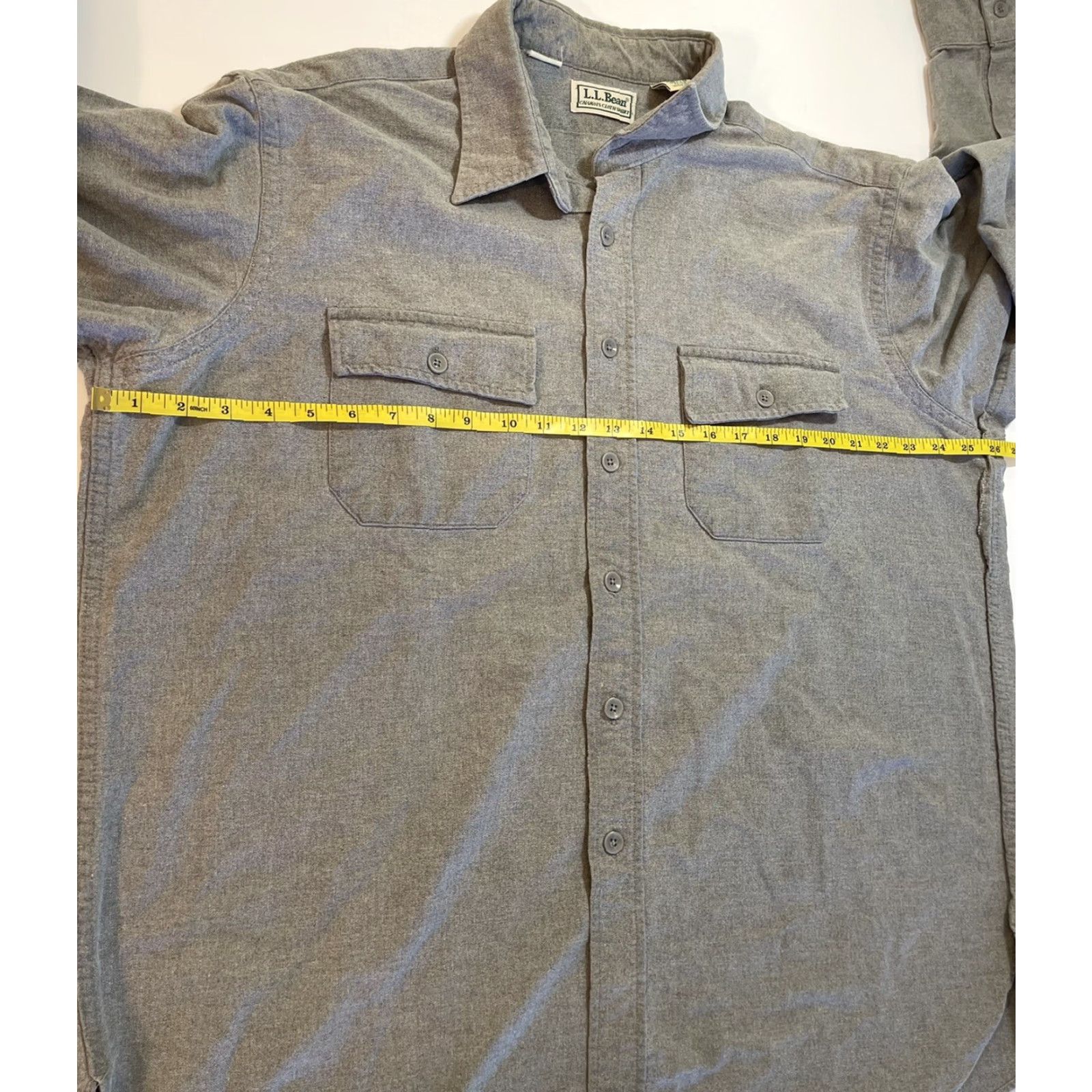 Vintage VINTAGE LL Bean Chamois Cloth Shirt Mens Button-Up 17.5 Gray 48 Chest USA Fall Winter Long Sleeve Mens 100% Cotton Size US XL / EU 56 / 4 - 5 Thumbnail