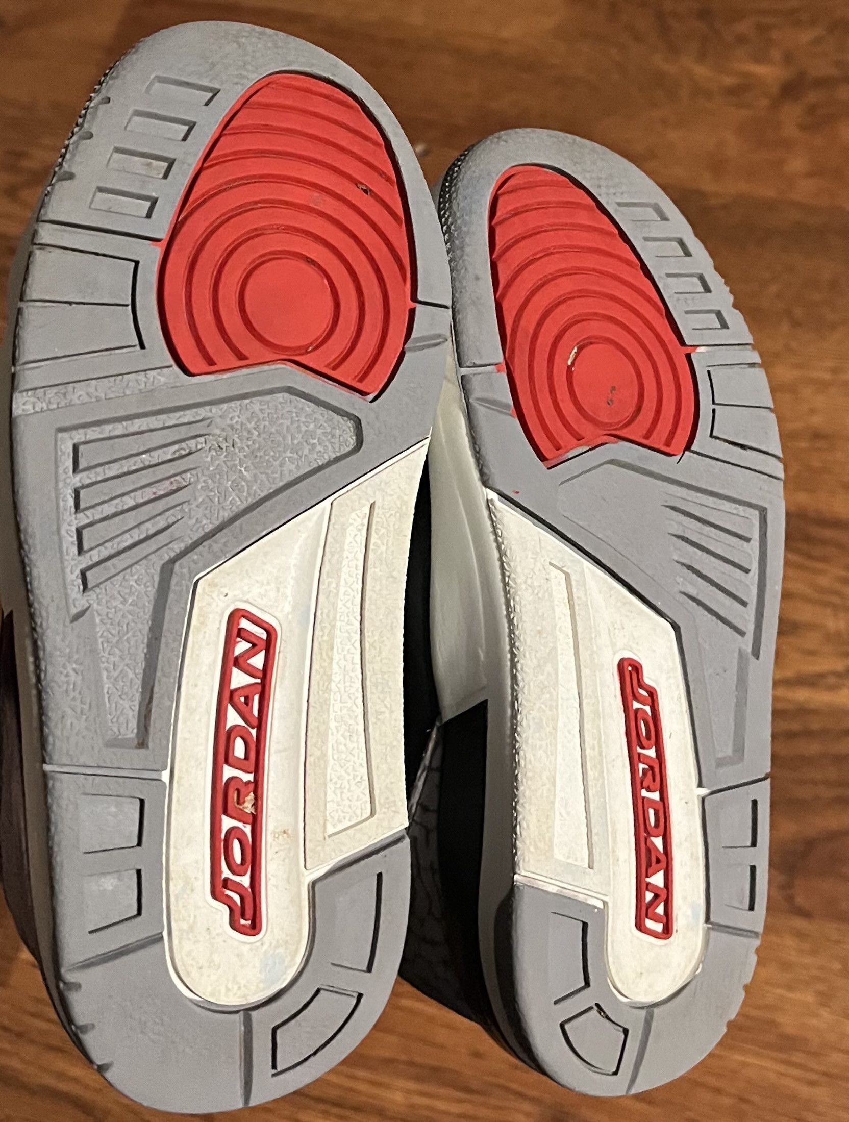 Jordan Brand Jordan 3 Retro Black Cement 2024 Toddler 11C Nike Air Size US 11 / EU 44 - 7 Thumbnail