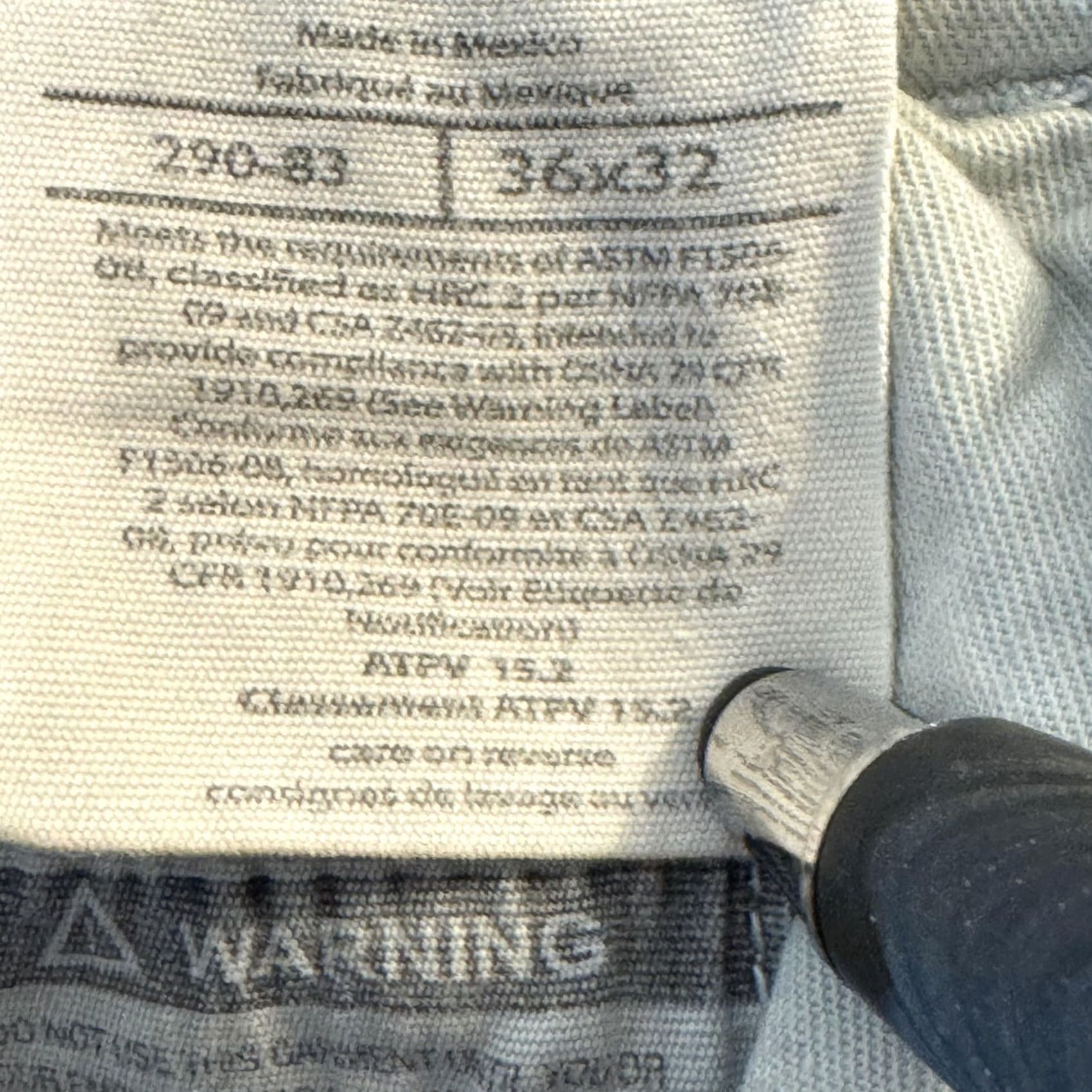 Carhartt VINTAGE Carhartt FR Jeans Mens 36x32 Arc Flash Workwear Denim Utility Pants 36x32 Mens Blue Denim Flame Resistant Size US 36 / EU 52 - 6 Thumbnail