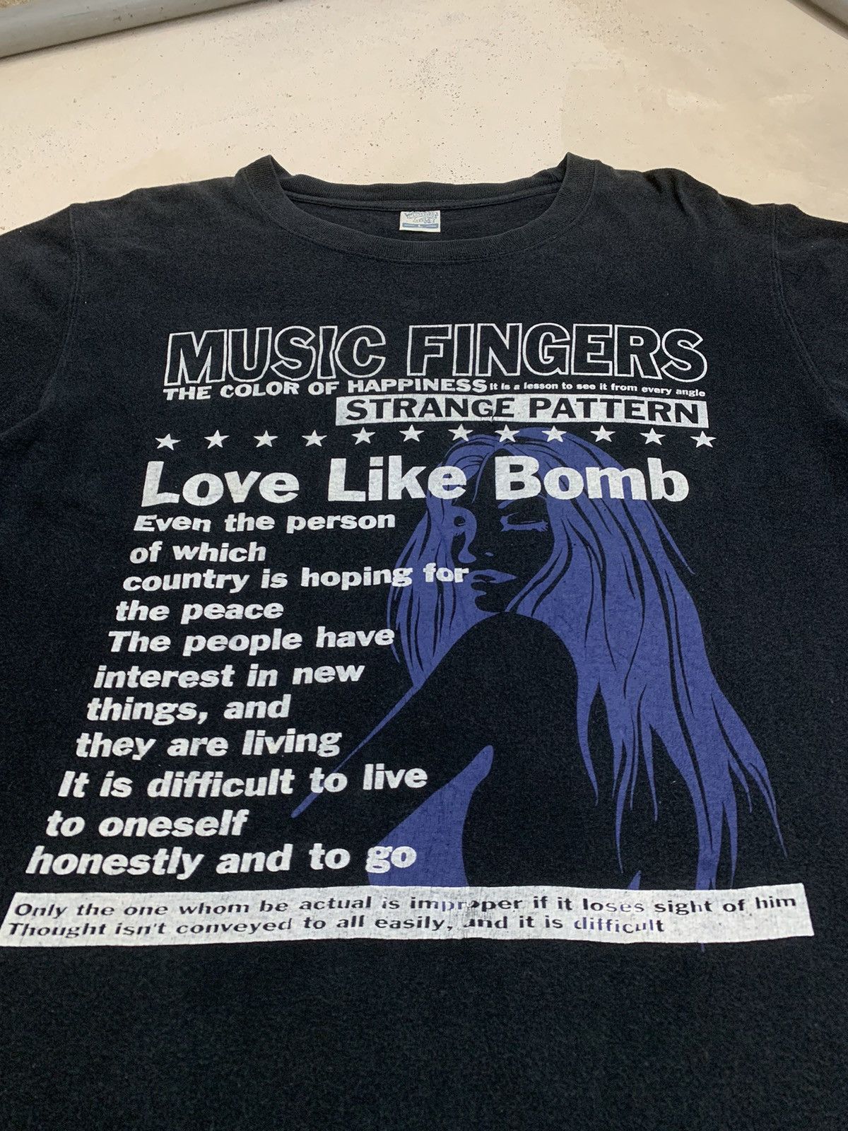 Hysteric Glamour Music Finger Love Like Bomb Life Poem Hysteric Style Size US L / EU 52-54 / 3 - 5 Thumbnail