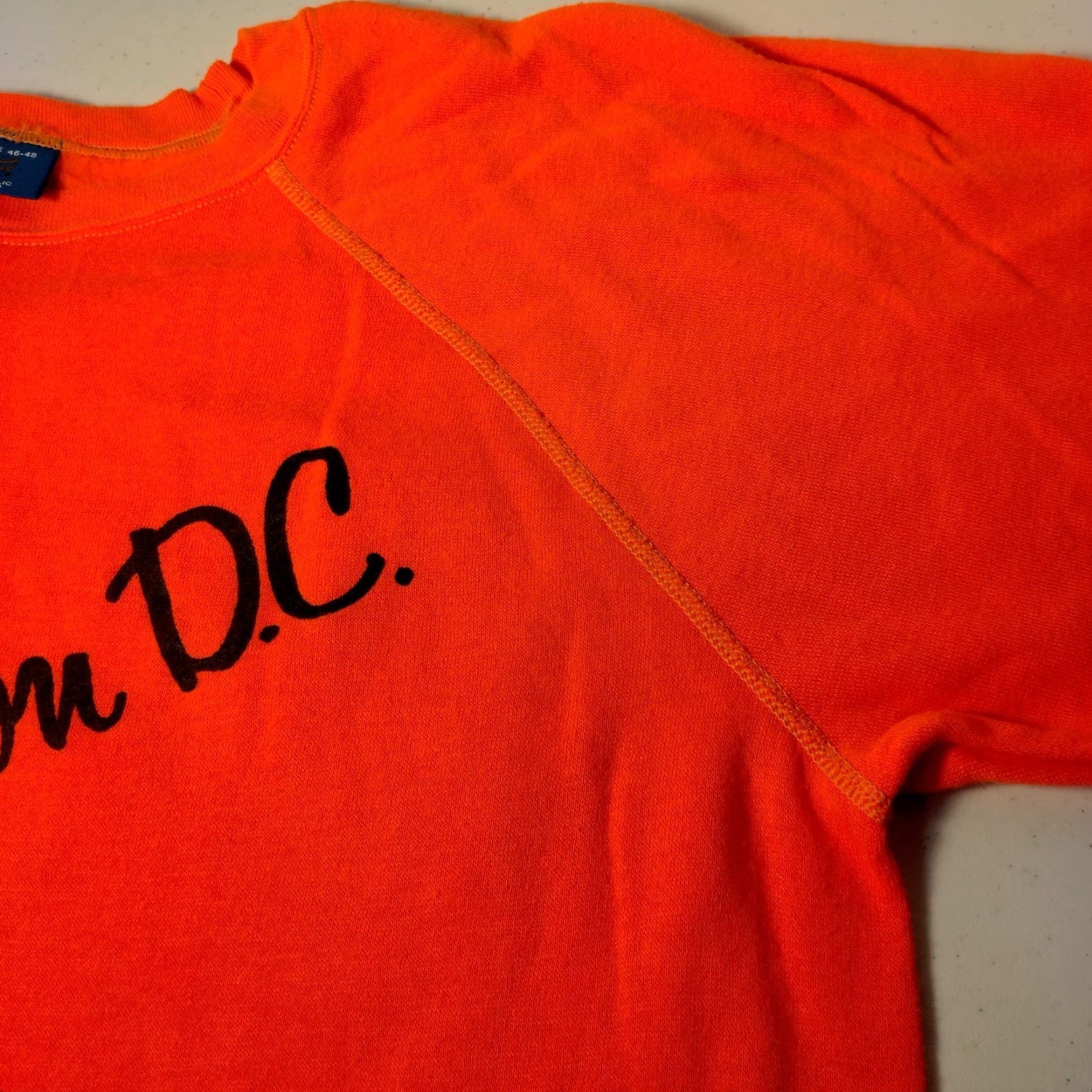 Vintage VINTAGE Sneakers Washington DC Sweatshirt Men XL Crew Neck Raglan Orange Knit Sweatshirt, Long Sleeve, Pullover, Acrylic, Solid, DC Theme, Vintage Size US XL / EU 56 / 4 - 6 Thumbnail
