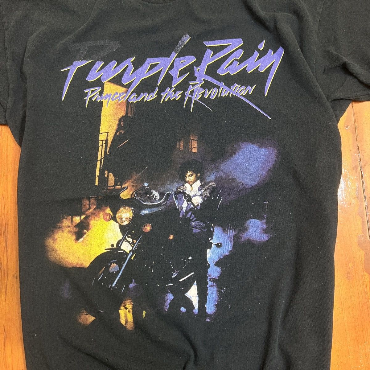 Band Tees Vintage Band Tee Purple Rain Size US L / EU 52-54 / 3 - 3 Thumbnail
