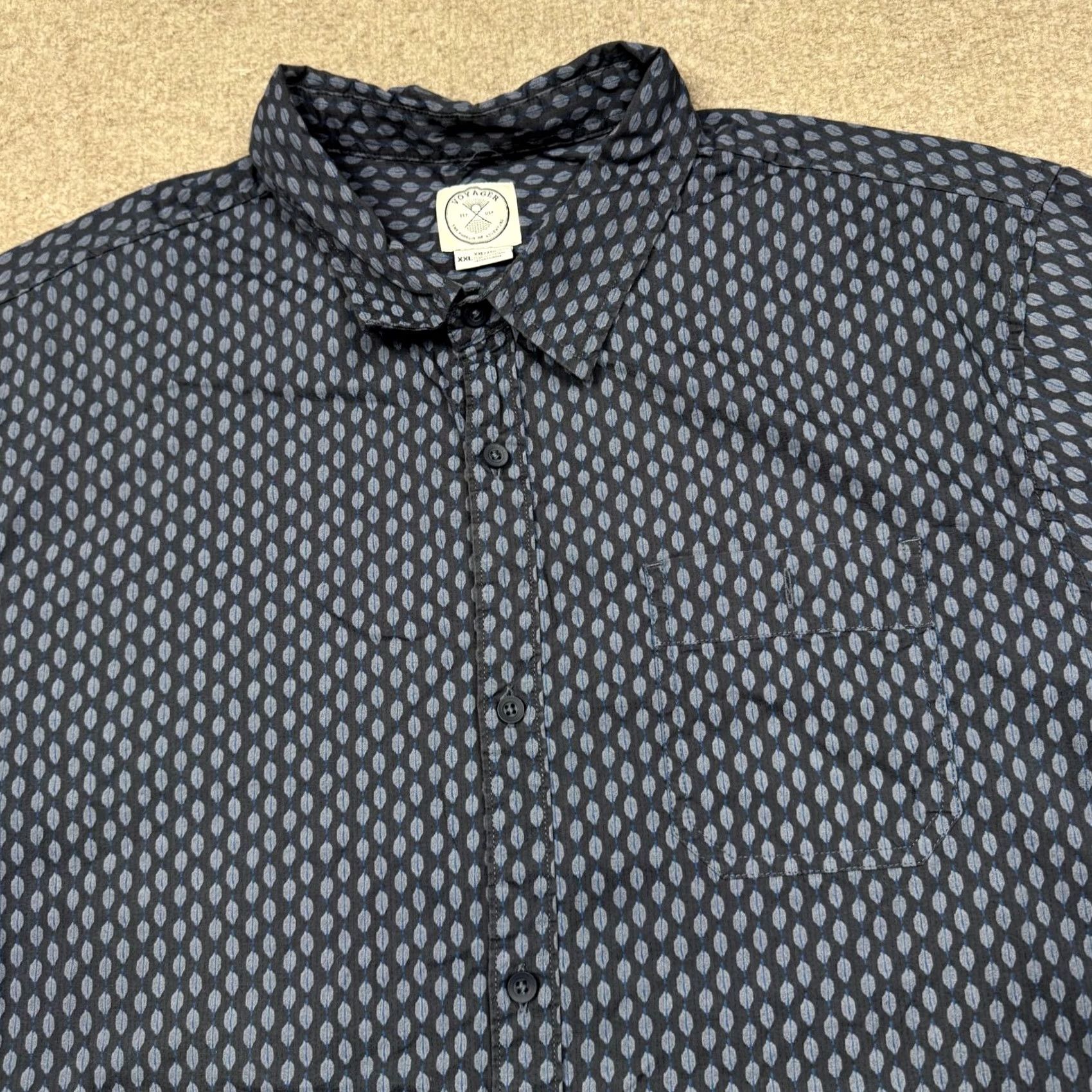 Vintage Voyager Mens Shirt 2XL Blue Short Sleeve Button Up Collared Preppy Adults Size US XXL / EU 58 / 5 - 4 Thumbnail