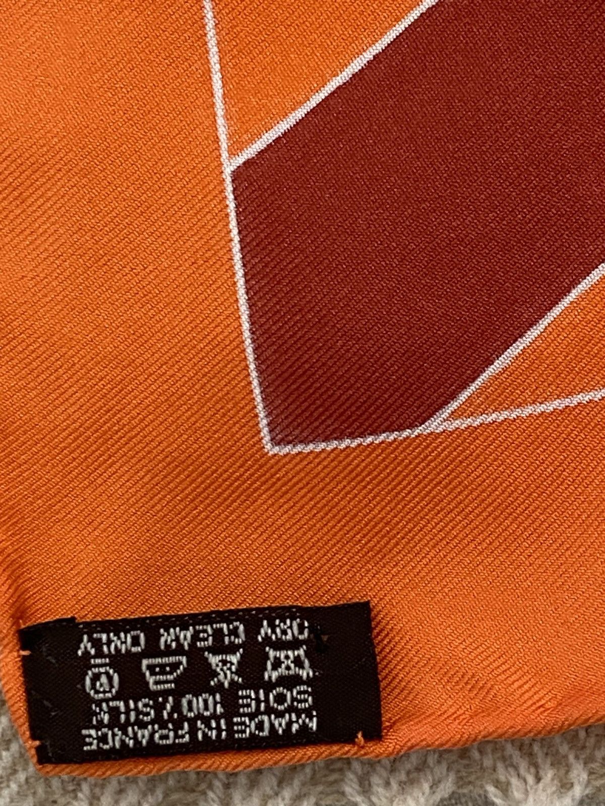 Hermes HERMES' Paris Carre "cube" 90 scarf Size ONE SIZE - 5 Thumbnail