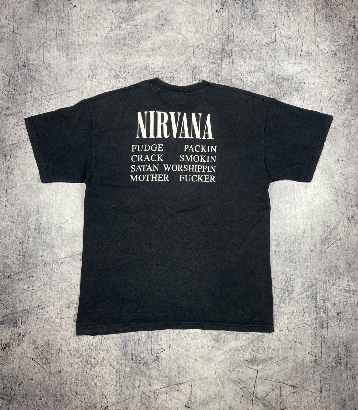 Nirvana Vintage Nirvana 1996 Dante’s Inferno Circle Graphic T-Shirt Size US L / EU 52-54 / 3 - 17 Thumbnail