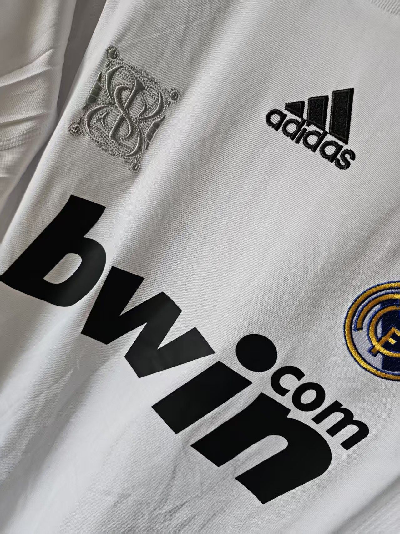 Other 2009 2010 Real Madrid #8 Kaka Jersey Longsleeve Size US L / EU 52-54 / 3 - 3 Thumbnail