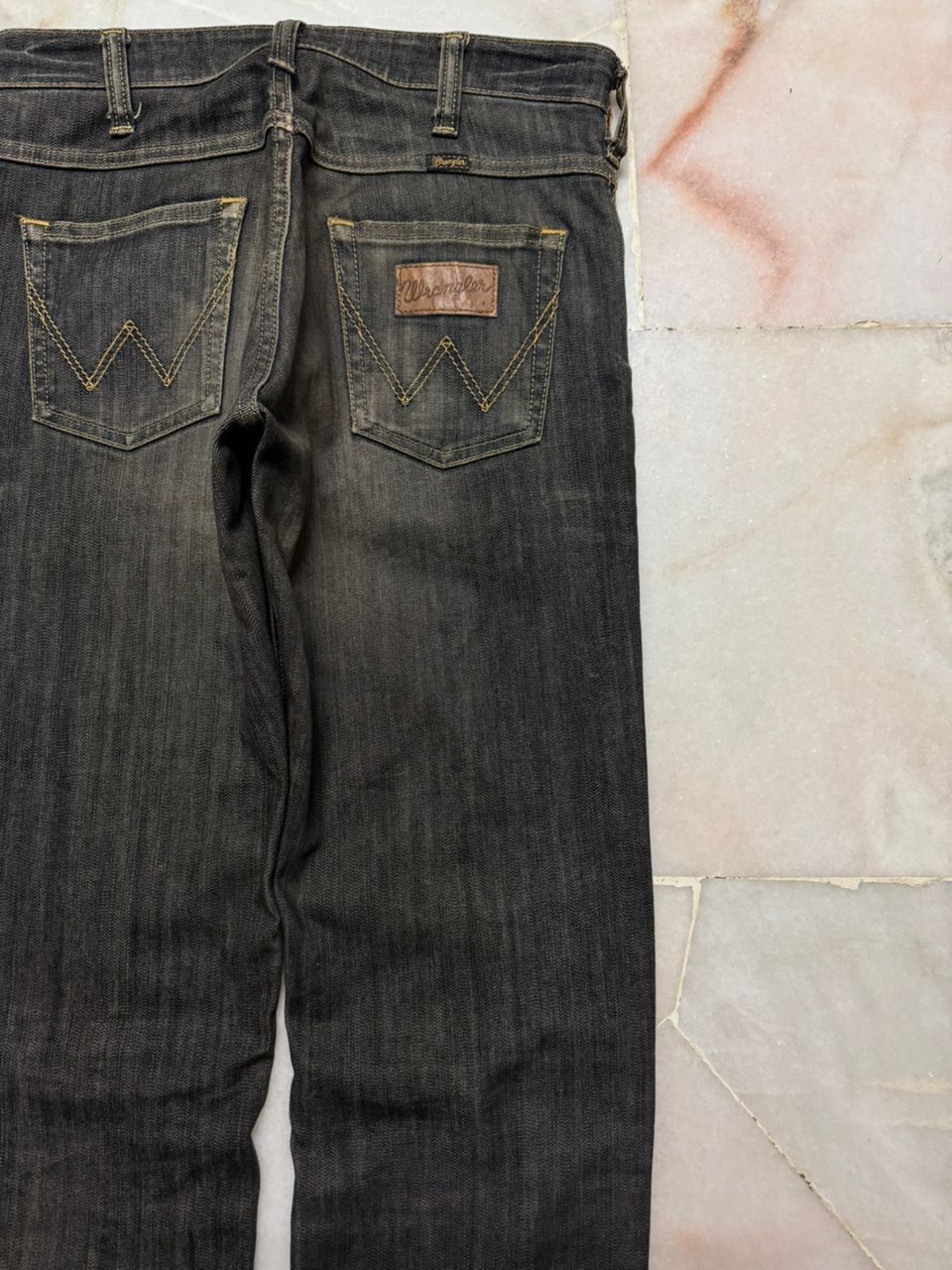 Wrangler 💥Vintage 90s Style Wrangler MudWashed Distress Dark Jeans Size US 29 - 16 Thumbnail