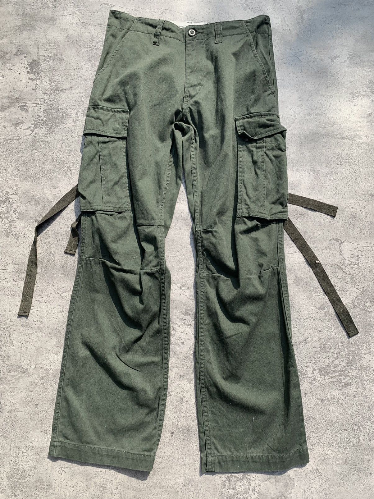パンツ 00s TORNADO MART gimmick cargo pants Tornado Mart Men's Cargo Pants | Grailed