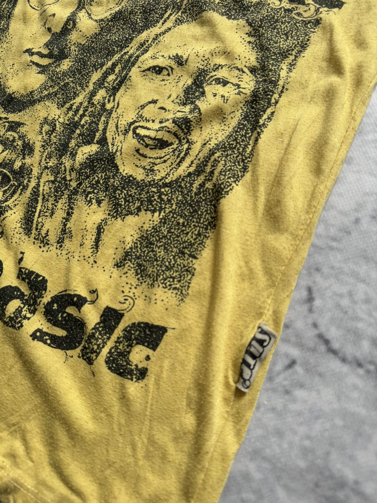 Other Vintage Back to Basic rock tour tee Sure Size US L / EU 52-54 / 3 - 3 Thumbnail