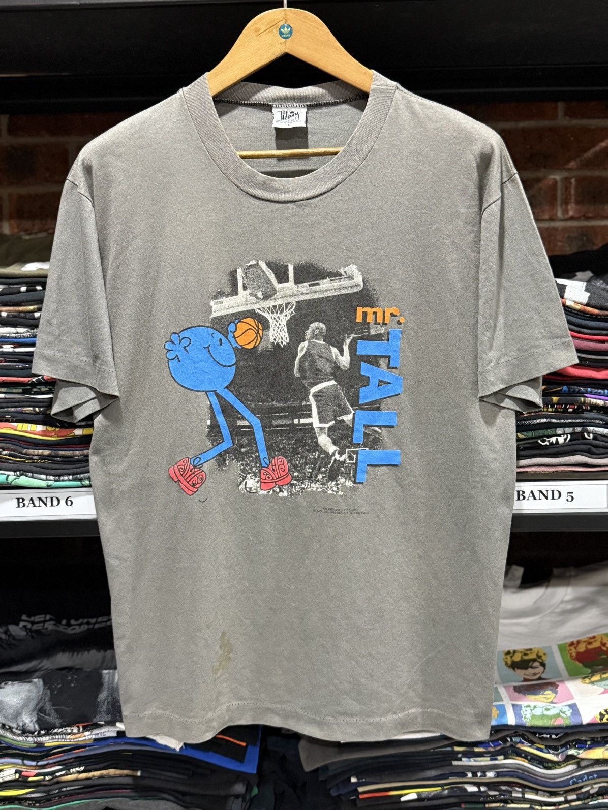 NBA × Vintage Vintage 90s NBA Mr. Tall By Top Heavy Faded Tee Size US L / EU 52-54 / 3 - 1 Thumbnail
