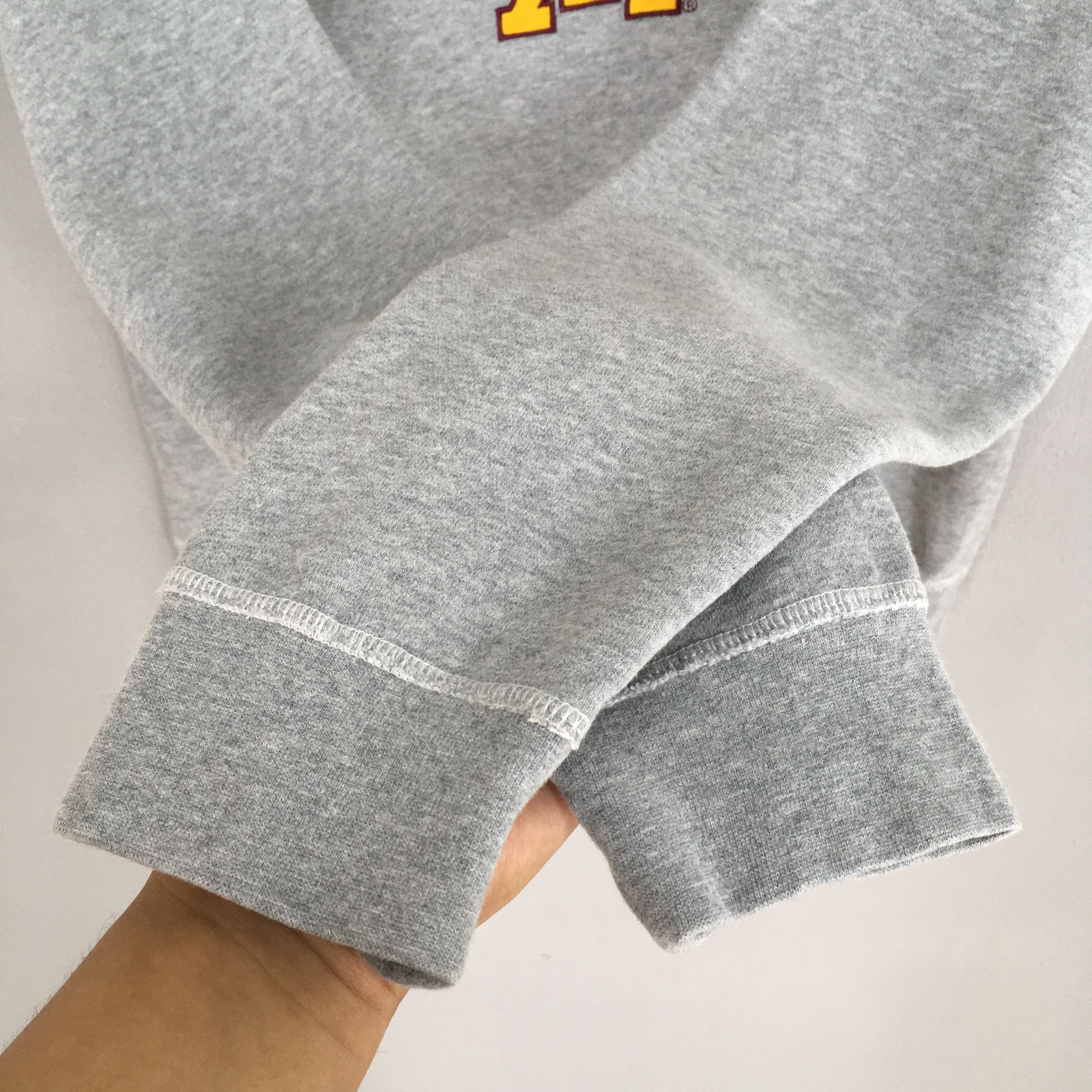 NCAA × Vintage Vintage Minnesota Football NCAA Gray Sweatshirts Small Size US XS / EU 42 / 0 - 6 Thumbnail