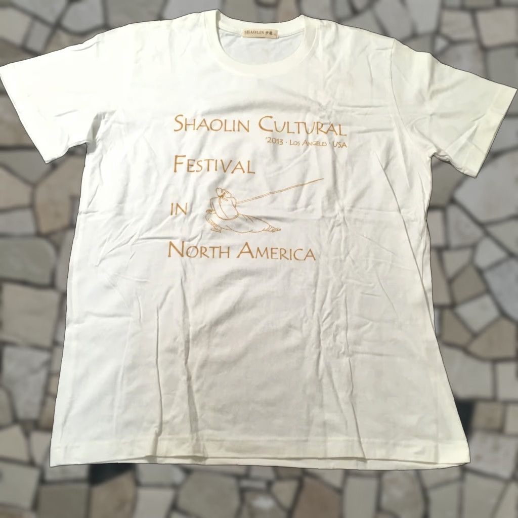 Vintage VINTAGE Shaolin festival 2013 Kung Fu Temple Chinese Martial Arts T-Shirt XL White Unisex Adults Short Sleeve 100% Cotton Mens Size US XL / EU 56 / 4 - 1 Thumbnail