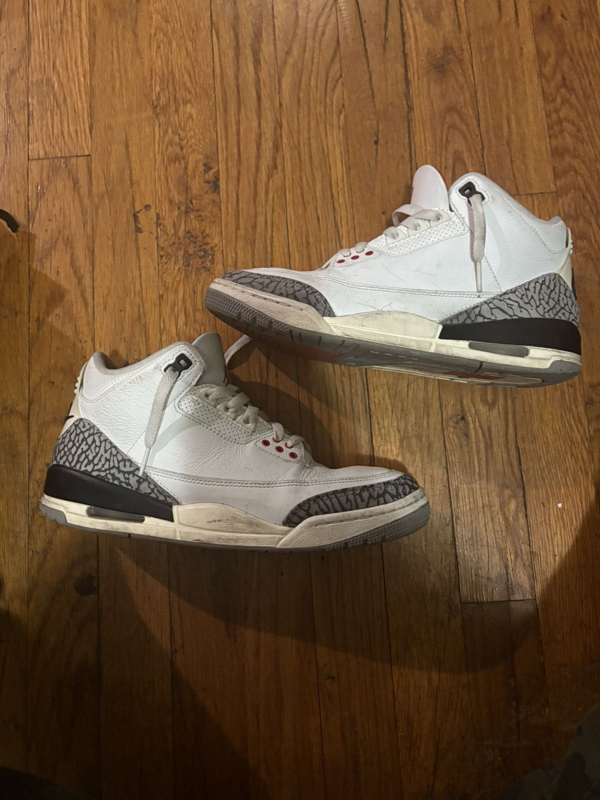 Jordan Brand Jordan 3 white cement Size US 8 / EU 41 - 2 Thumbnail