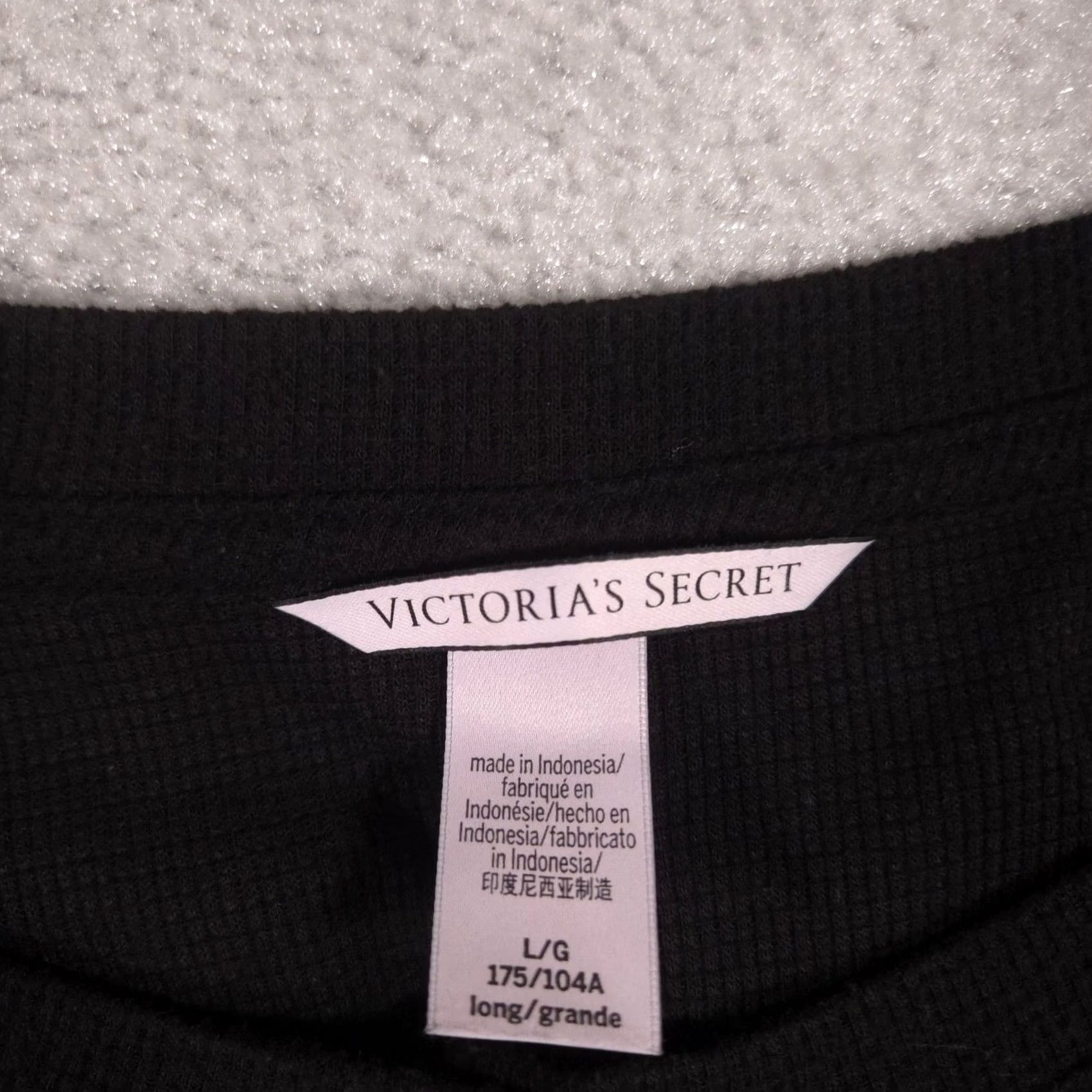 Victoria's Secret Victoria's Secret Shirt Womens L Black Thermal Henley Long Sleeve Knit Top Size L / US 10 / IT 46 - 5 Thumbnail