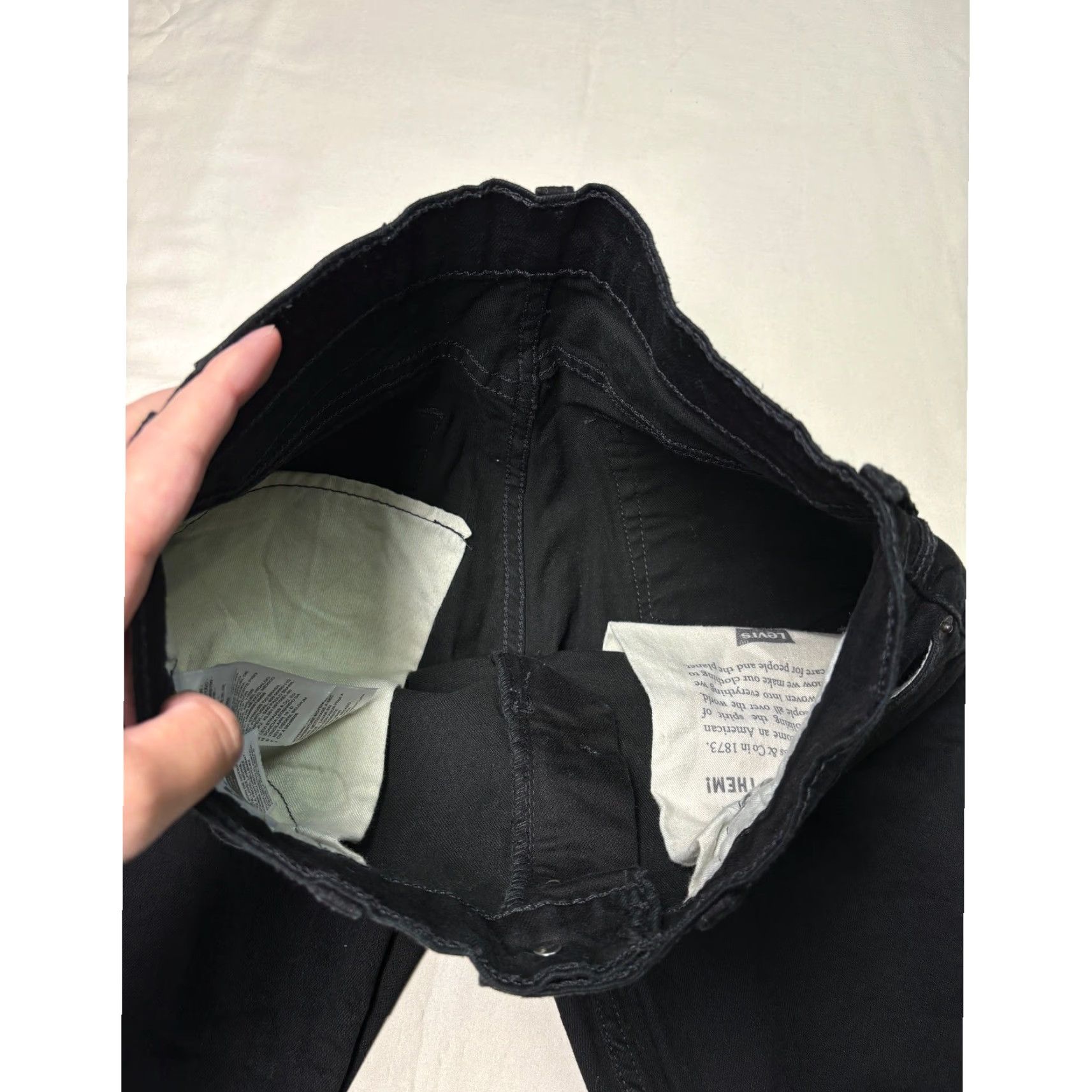 Levi's VINTAGE? No. Levi's 511 Slim Fit Jeans Black Slim Fit Jeans Mens 29/28? Size US 28 / EU 44 - 4 Thumbnail