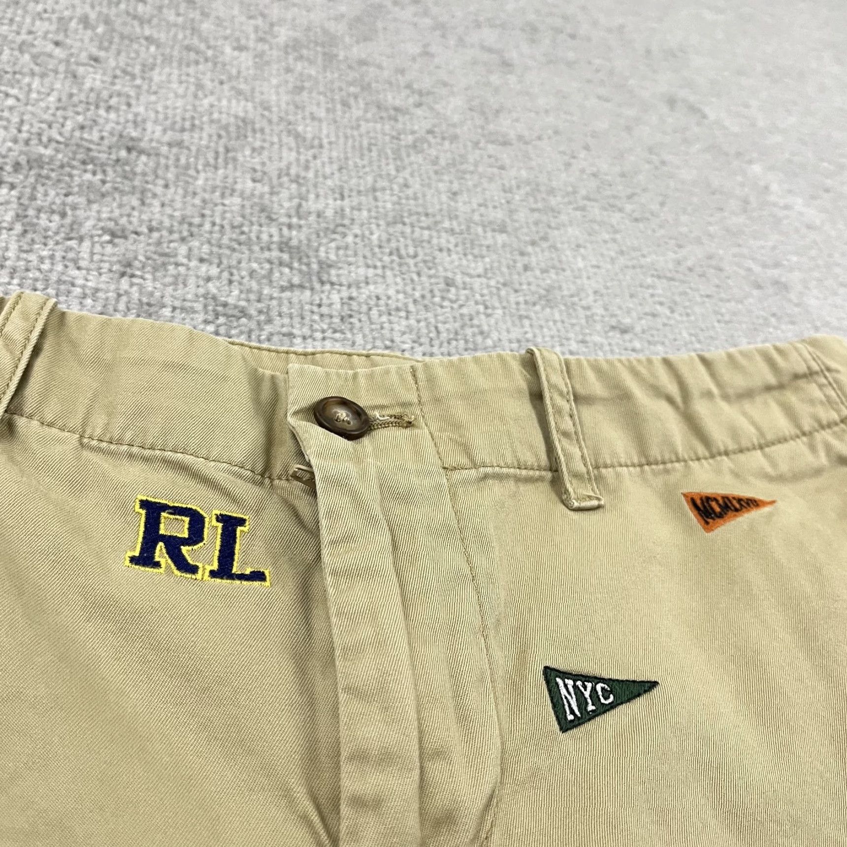 Polo Ralph Lauren Polo Ralph Lauren Shorts Women Size 2 / 3.5" Brown Chino Embroidered School Girl Size 26" / US 2 / IT 38 - 4 Thumbnail