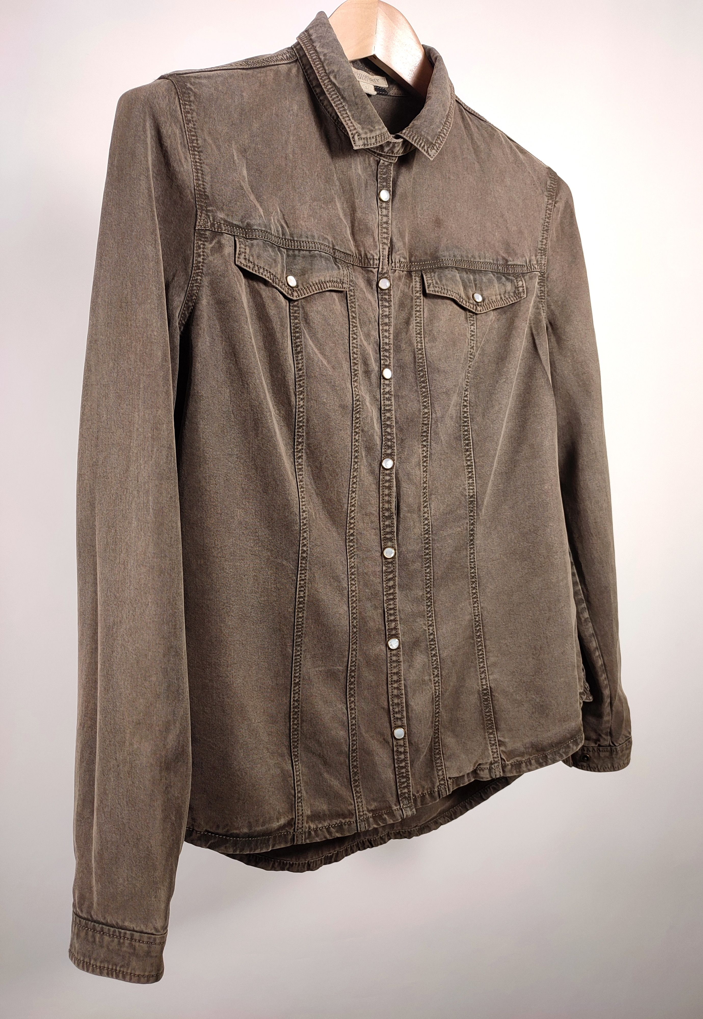 Burberry Burberry Viscose Shirt Size L / US 10 / IT 46 - 3 Thumbnail