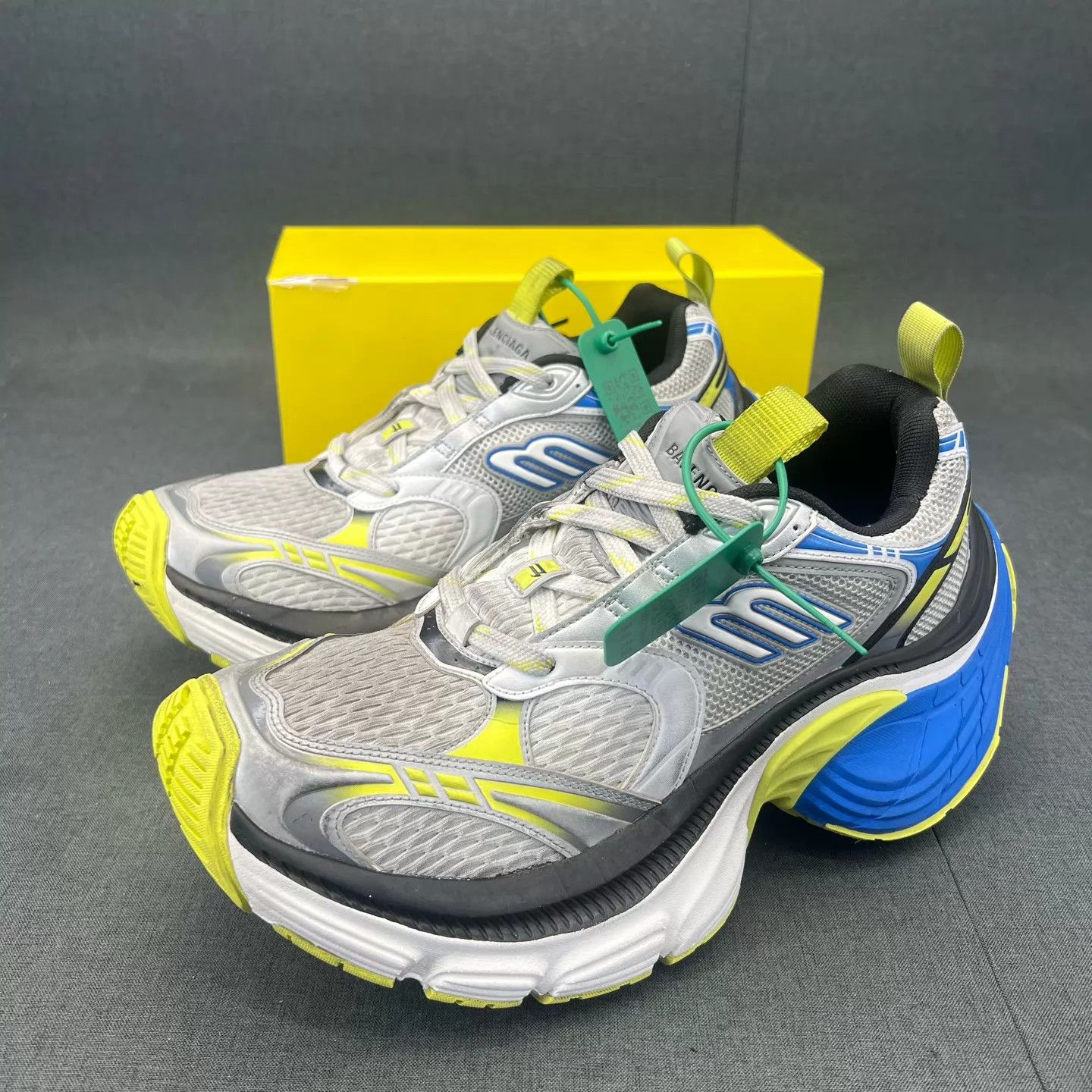 Balenciaga Balenciaga 10xl Yellow Blue Gray 42 New with Box Size US 9 / EU 42 - 1 Thumbnail