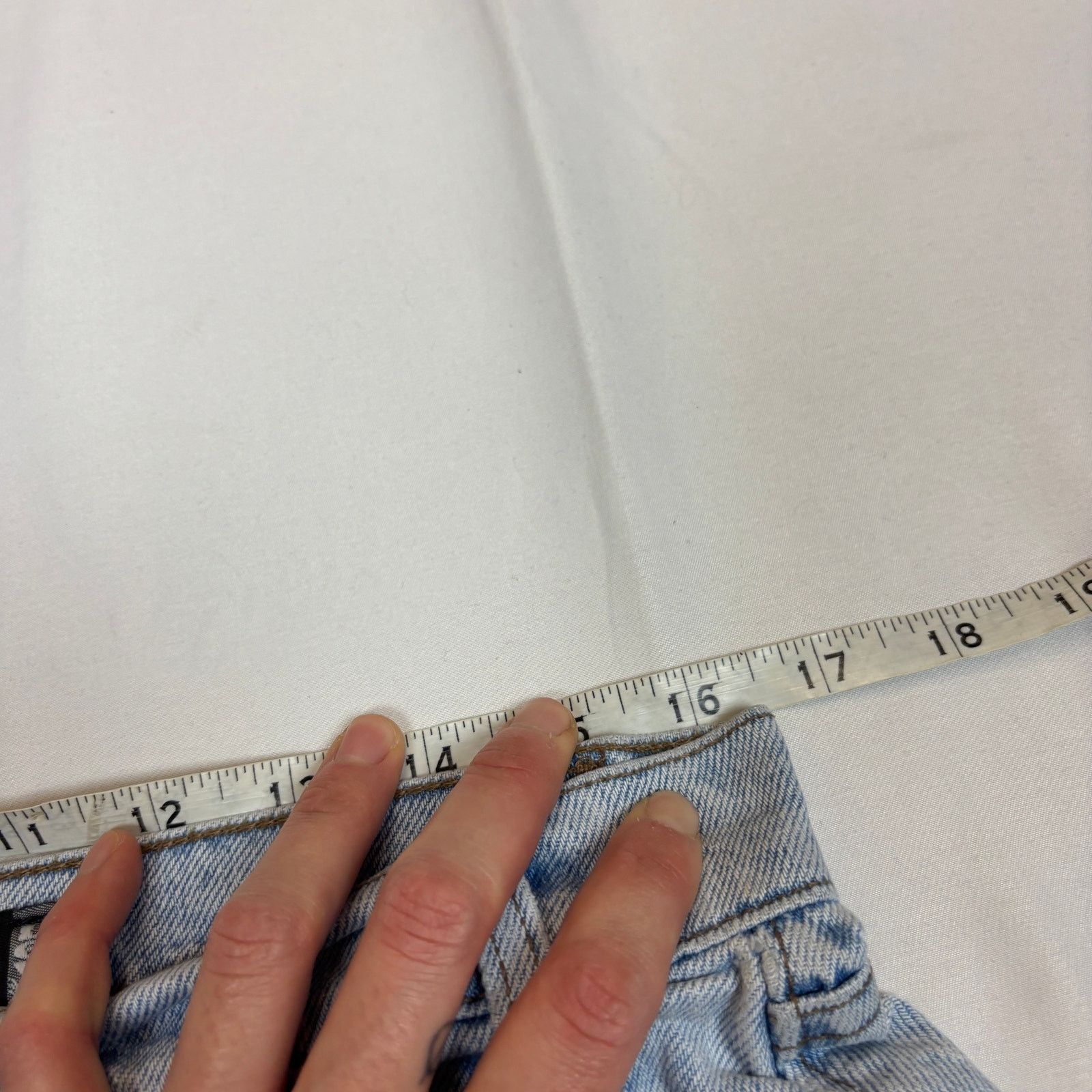 Levi's × Vintage Vintage 90s Levi's Silvertab Baggy Denim Shorts Jorts 33 Size US 33 - 6 Thumbnail