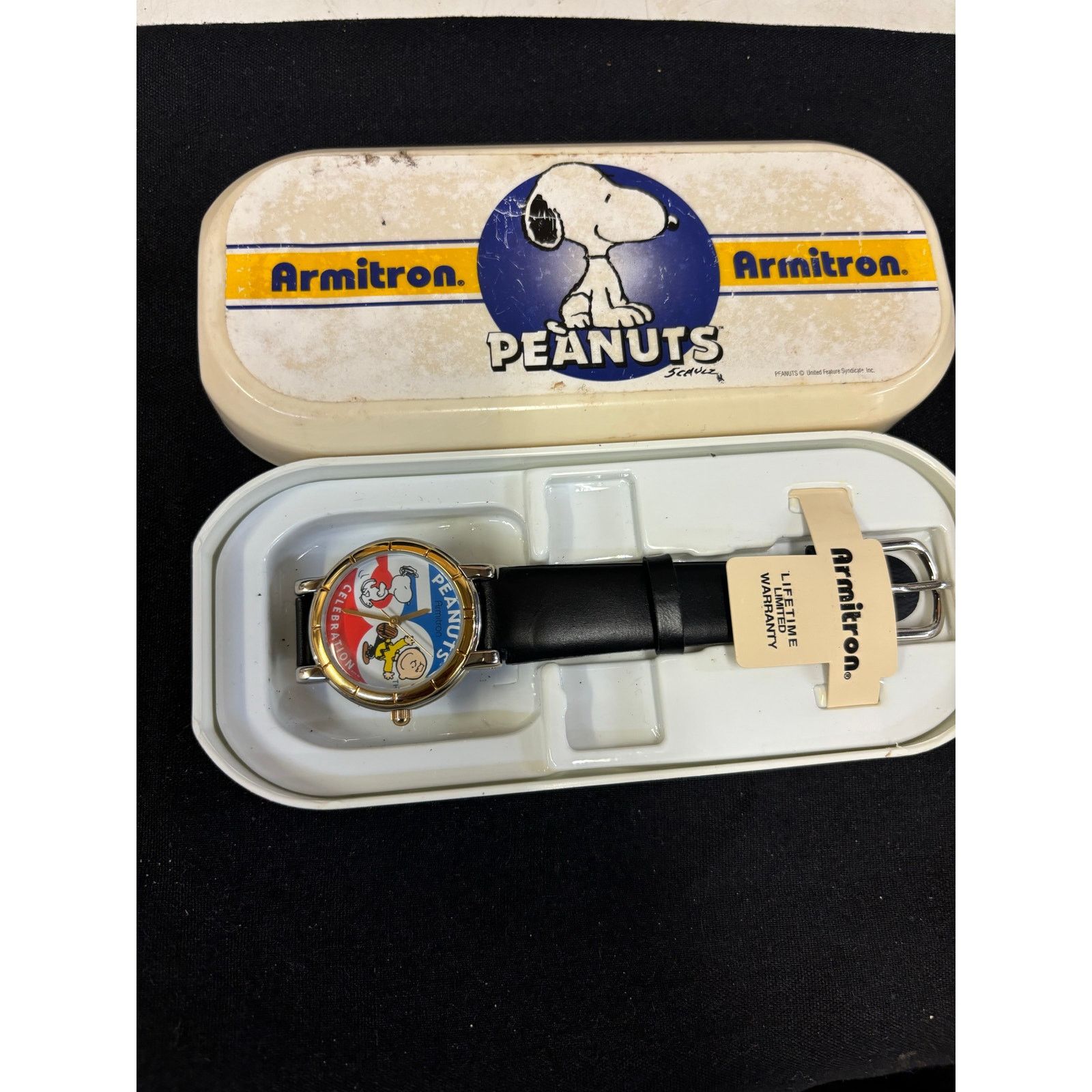 (B).Stroy Armitron Peanuts 50th Anniversary Watch! New Battery! Size ONE SIZE - 2 Thumbnail