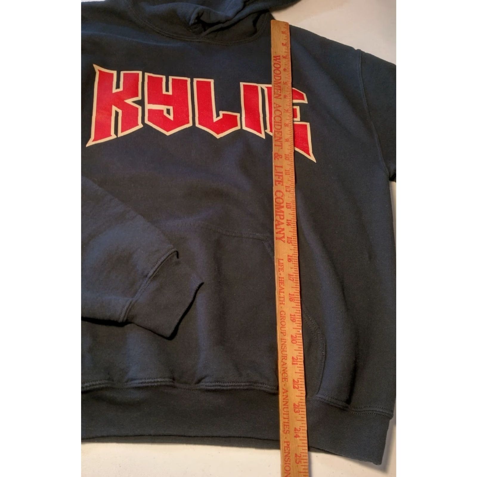 Logo 7 Kylie Hoodie Unisex M Black Red Logo Hooded Sweatshirt Size US M / EU 48-50 / 2 - 4 Thumbnail