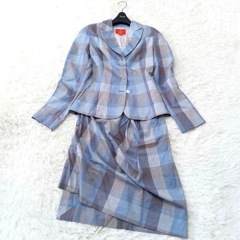 Vivienne Westwood Vivienne Westwood Love wears a suit Size XS / US 0-2 / IT 36-38 - 1 Thumbnail