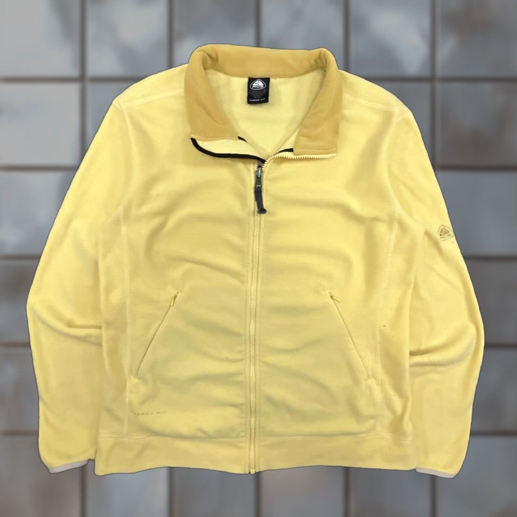 Nike VINTAGE Nike ACG Jacket Womens Large Yellow Therma-Fit Full Zip Outdoors Y2K Size L / US 10 / IT 46 - 1 Thumbnail
