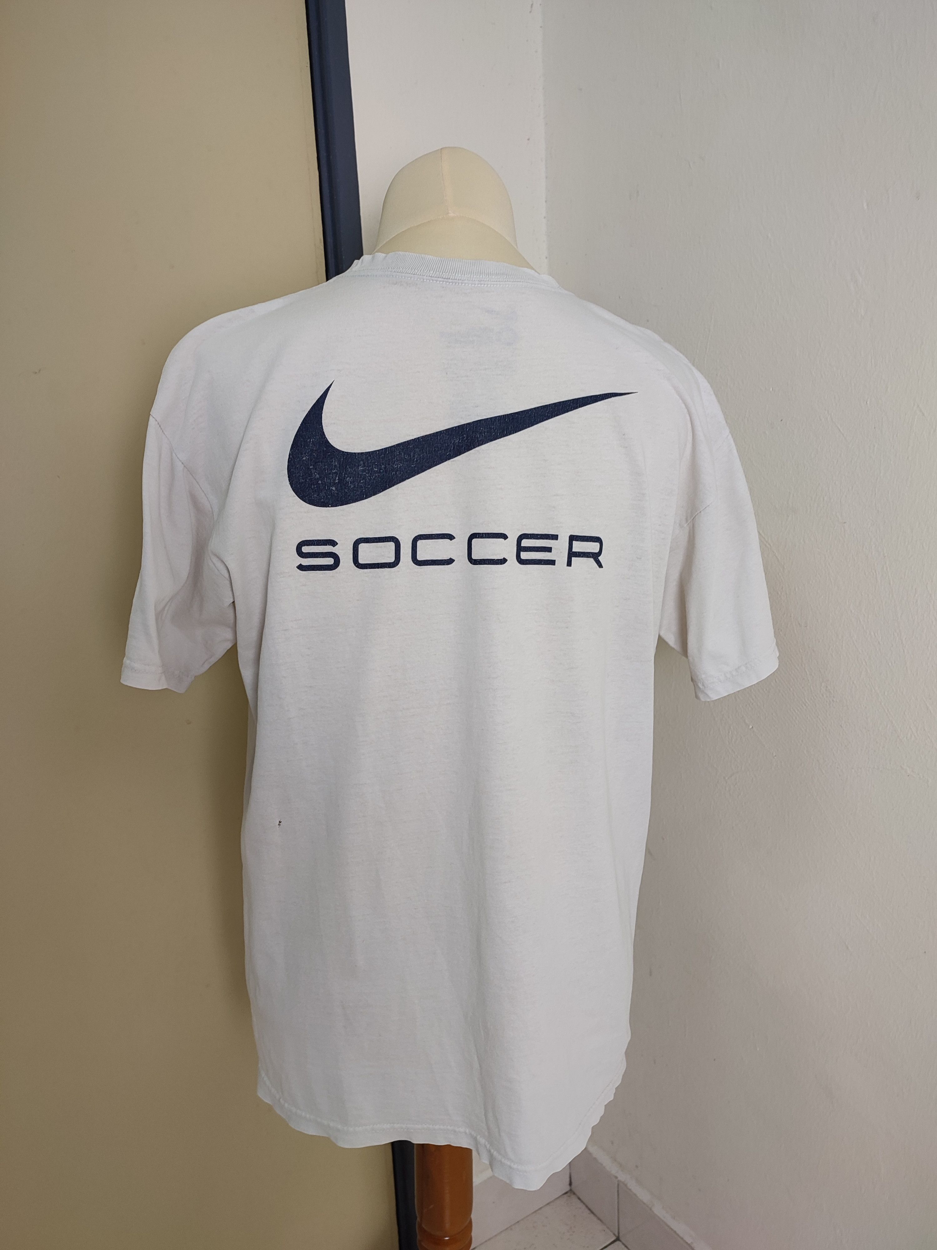 Nike × Vintage Y2K NIKE BIG LOGO SOCCER TEE Size US L / EU 52-54 / 3 - 1 Thumbnail