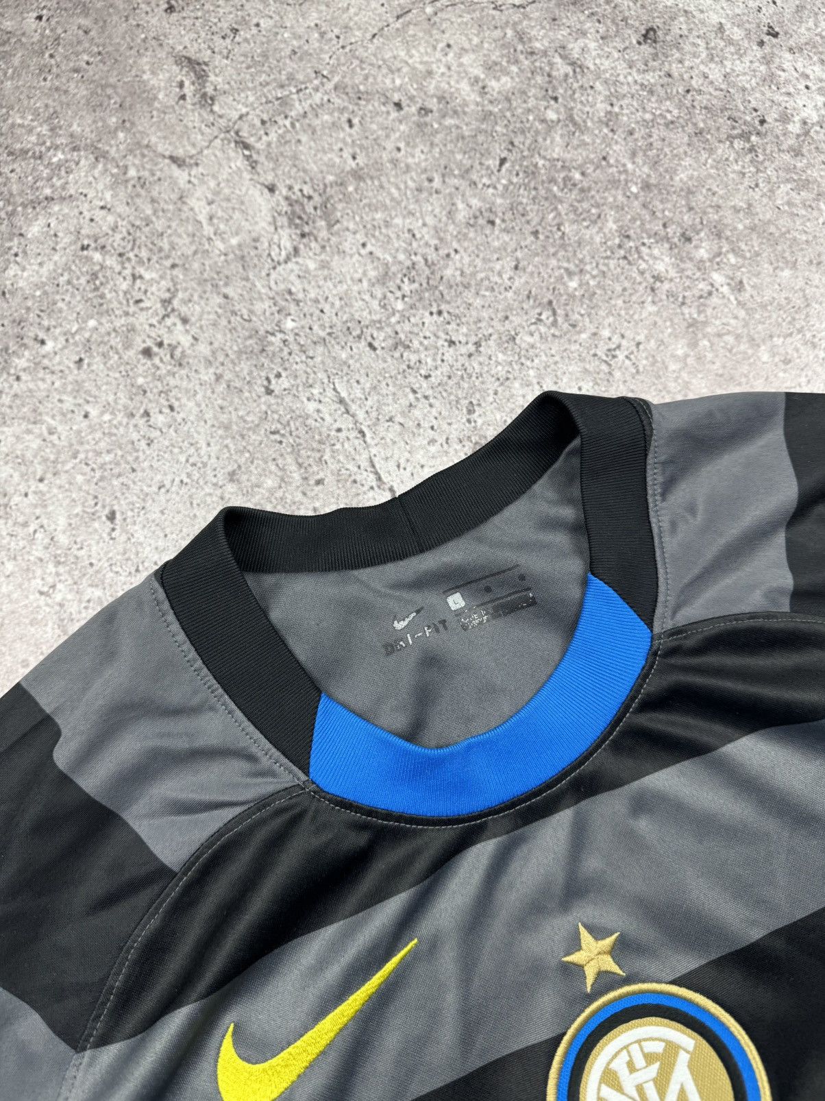 Nike VintageY2K Inter Milan 20/21 Soccer Footbal Jersey Blokecore Size US L / EU 52-54 / 3 - 3 Thumbnail