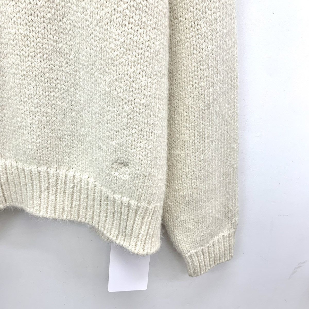 Celine Celine Alpaca Turtleneck Long Sleeve Knit Sweater K26WX Size M / US 6-8 / IT 42-44 - 4 Thumbnail