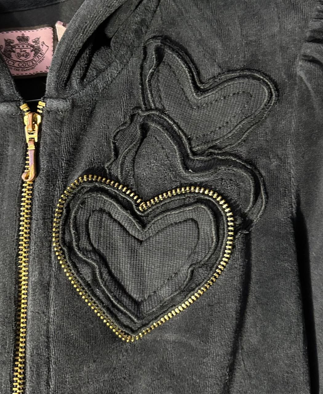 Juicy Couture Juicy Couture Heart Patch Zip Up Hoodie Velour Y2K 2000s vtg Size M / US 6-8 / IT 42-44 - 2 Thumbnail