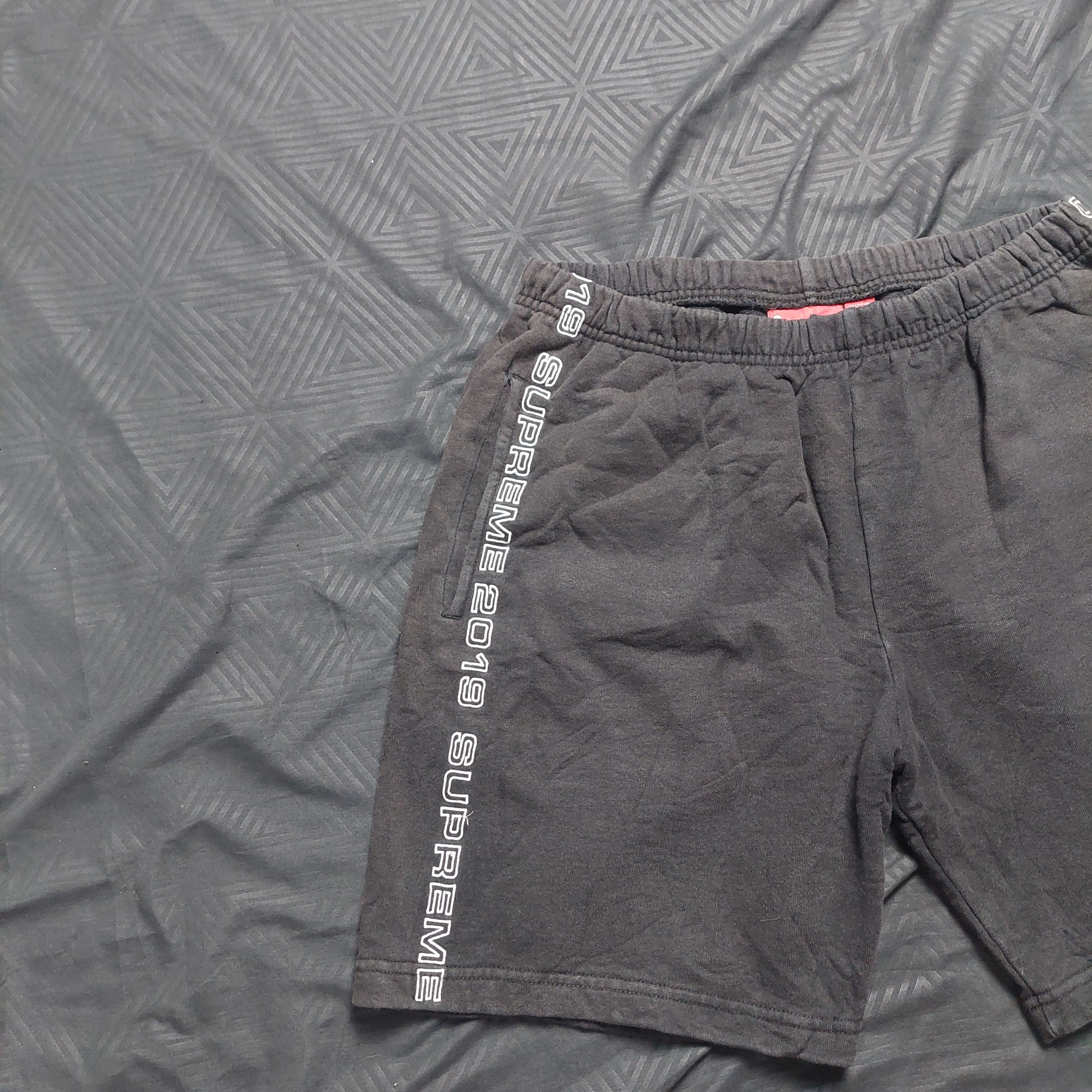 Supreme Supreme topline sweatshort ss19 Size US 30 / EU 46 - 2 Thumbnail