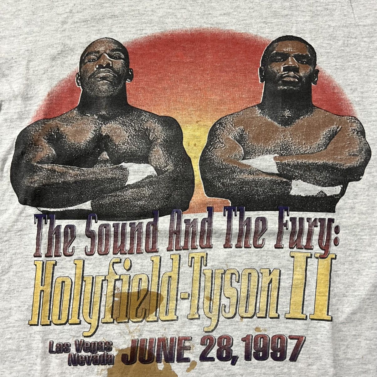 Vintage Vintage WCB 1997 M. Tyson vs E. Holyfield 🇺🇸 Boxing T-Shirt Size US XL / EU 56 / 4 - 3 Thumbnail