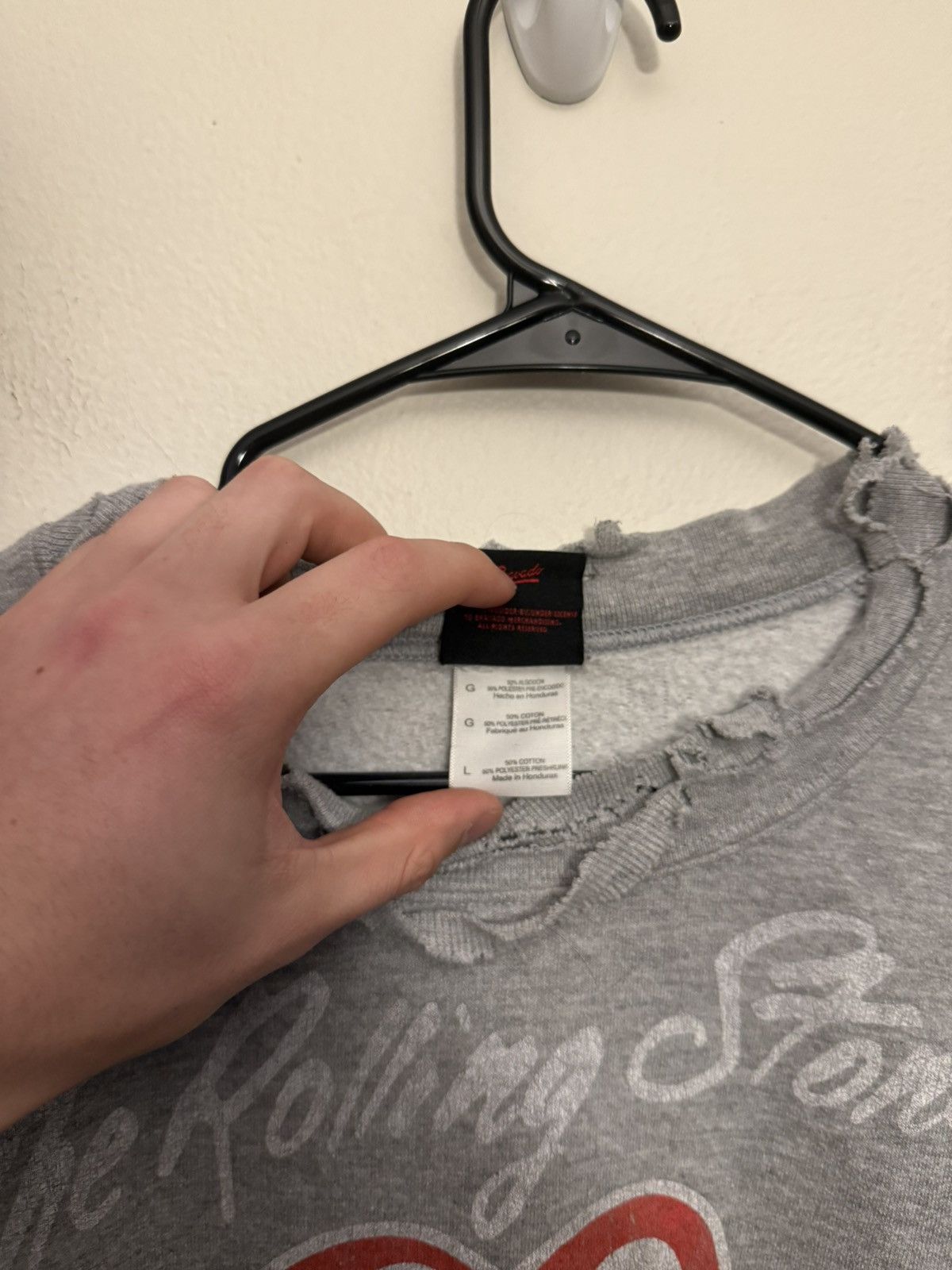 Vintage Vintage Thrashed Faded Rolling Stones Crewneck Grey Large Size US L / EU 52-54 / 3 - 5 Thumbnail