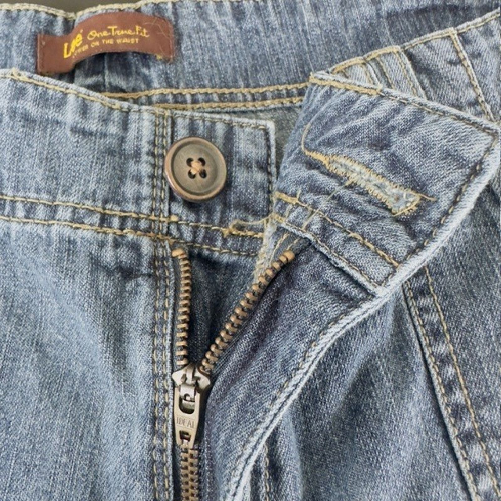 Lee Lee One True Fit Denim Jean Shorts 16M Blue Cuffed Mom VTG Size 38" / US 16 / IT 52 - 13 Thumbnail