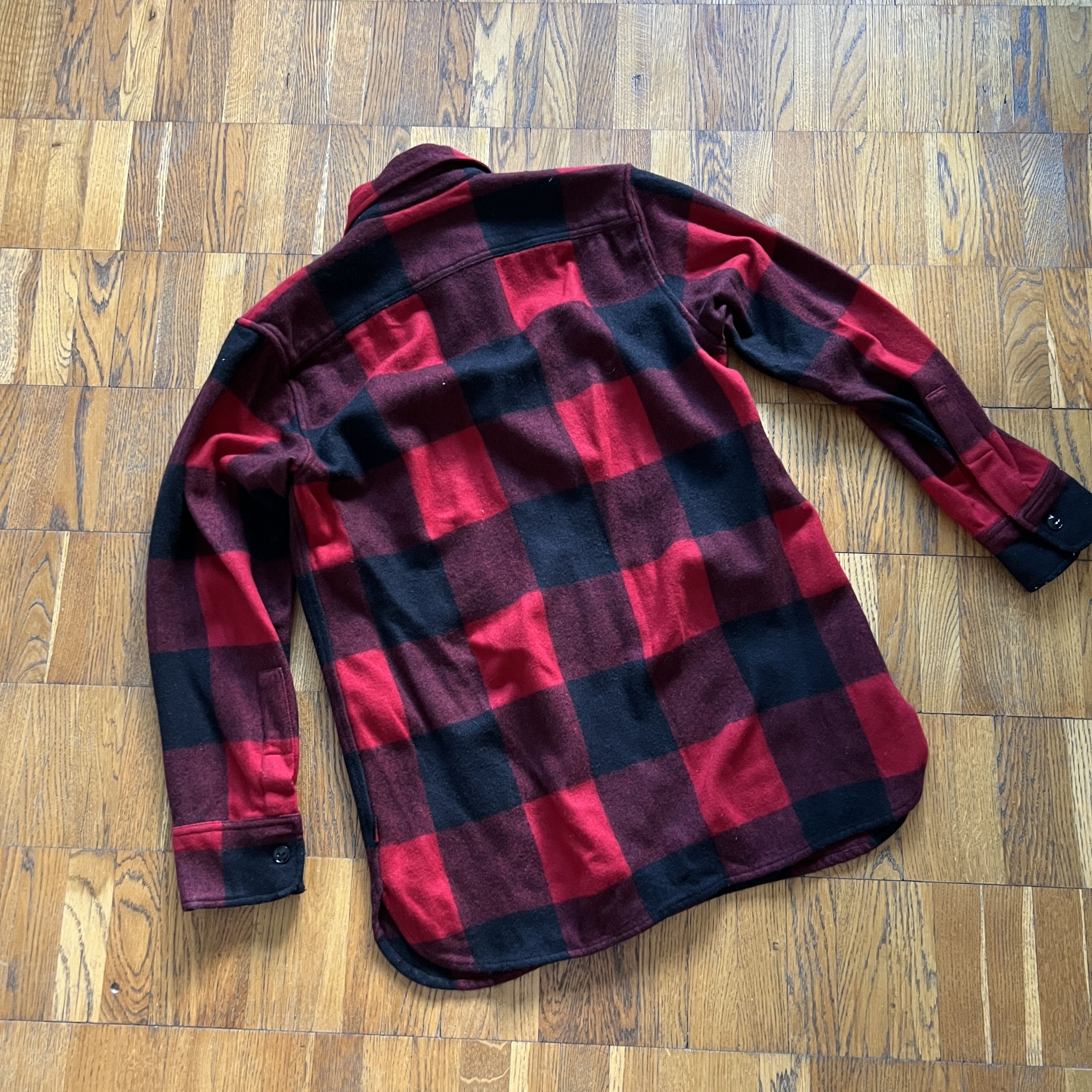Woolrich Woolen Mills Men's WOOLRICH Check Wool Shirt Canadian Overshirt Jacket Size US M / EU 48-50 / 2 - 2 Thumbnail