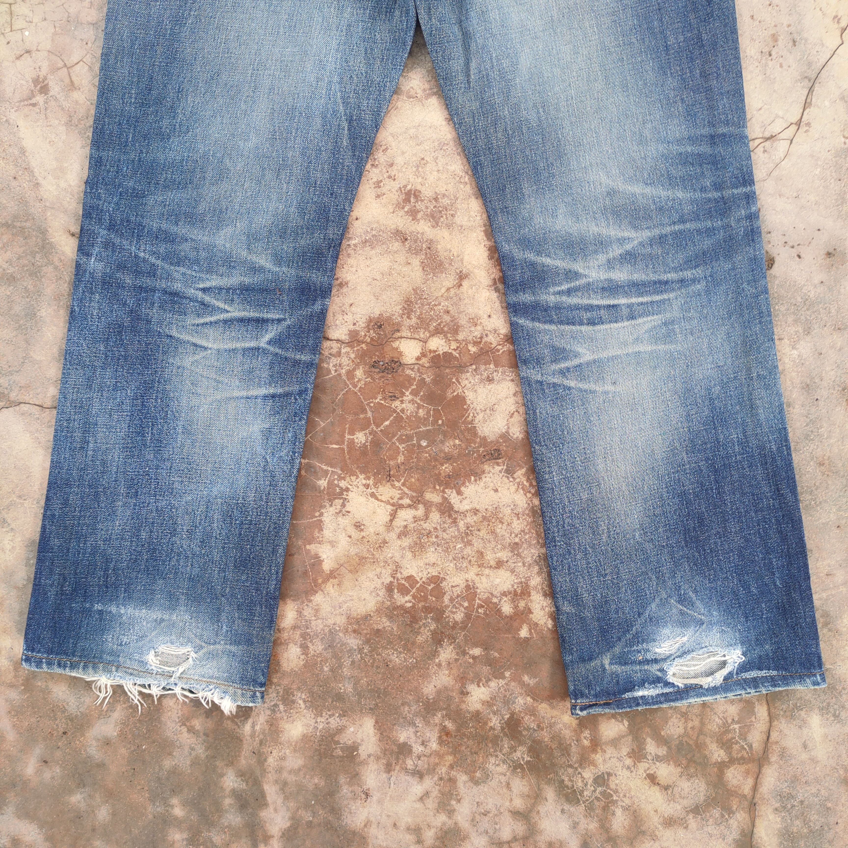 Japanese Brand vintage wrangler Faded rusty denim jeans pants Size US 38 / EU 54 - 13 Thumbnail