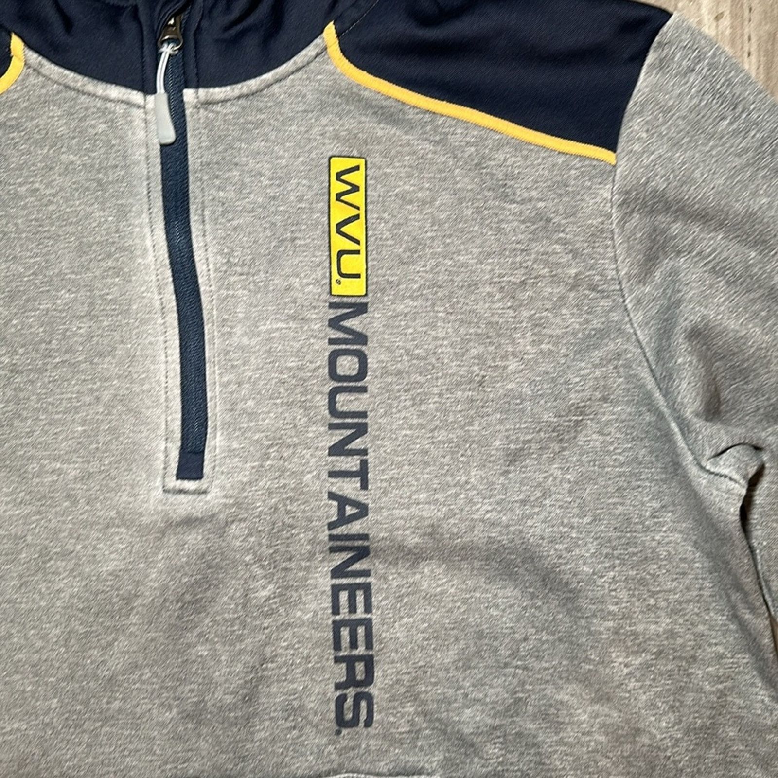 Champion West Virginia Mountaineers Champion Quarter Zip Pullover - L Size US L / EU 52-54 / 3 - 6 Thumbnail