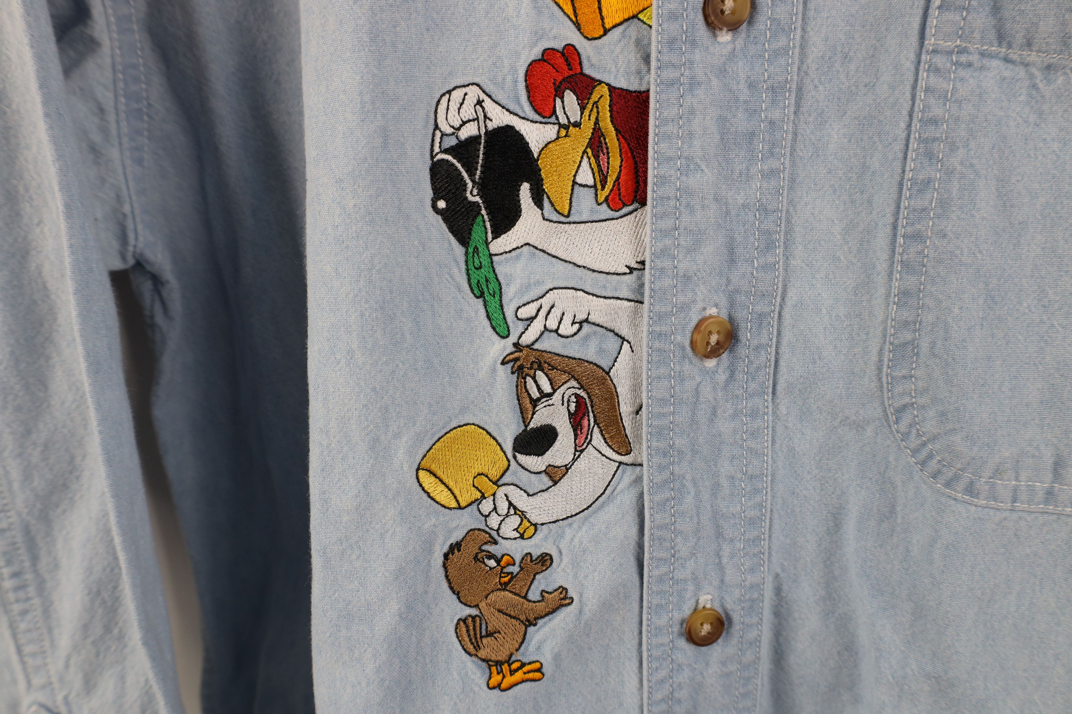 Vintage Vintage 90s Looney Tunes Egghead Jr Denim Button Shirt Size US S / EU 44-46 / 1 - 9 Thumbnail