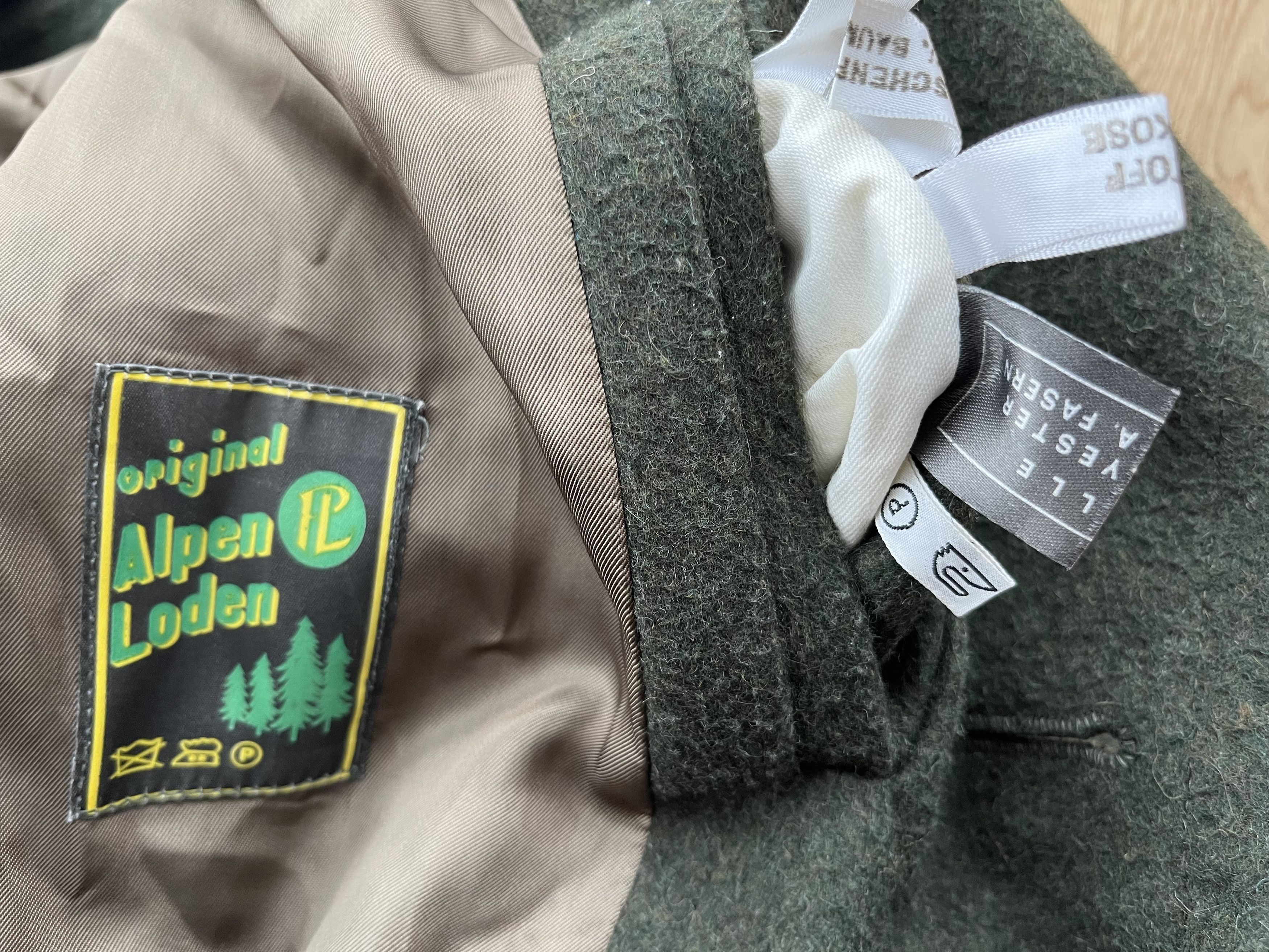 Vintage 1970's Alpen Loden S Men UK 38 US Wool Pea Green Coat Size US S / EU 44-46 / 1 - 8 Thumbnail